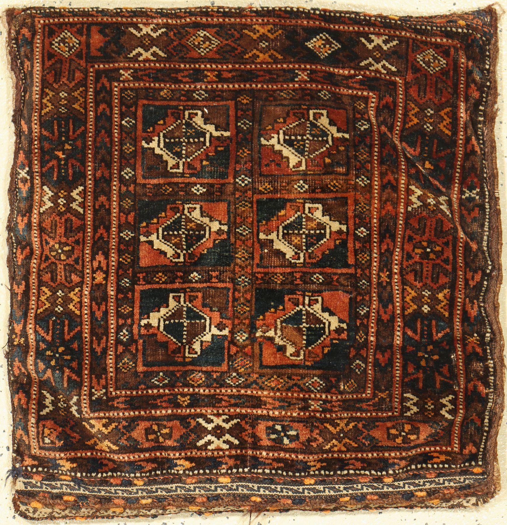 Antikes Belutsch Kissen, Persien, um 1900, Wolle auf Wolle, ca. 60 x 60 cm, EHZ: 3