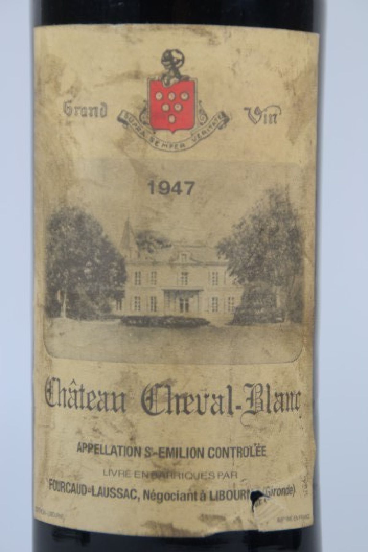 Detail a: 1 Flasche, Chateau Cheval Blanc, 1947, St.Emilion, ca. 750 ml, Top Shoulder, Kapsel u Etikett mit Alterssp.