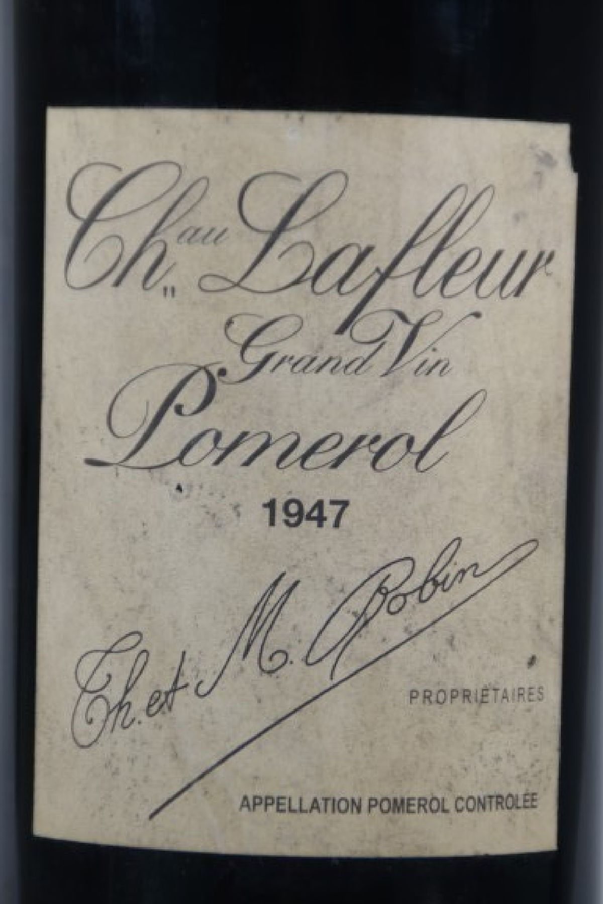 Detail a: 1 Magnumflasche, Chateau Lafleur Grand Vin Pomerol, 1947, ca. 150 cl, Top Shoulder, Kapsel u. Etikett mit l. Alterssp.