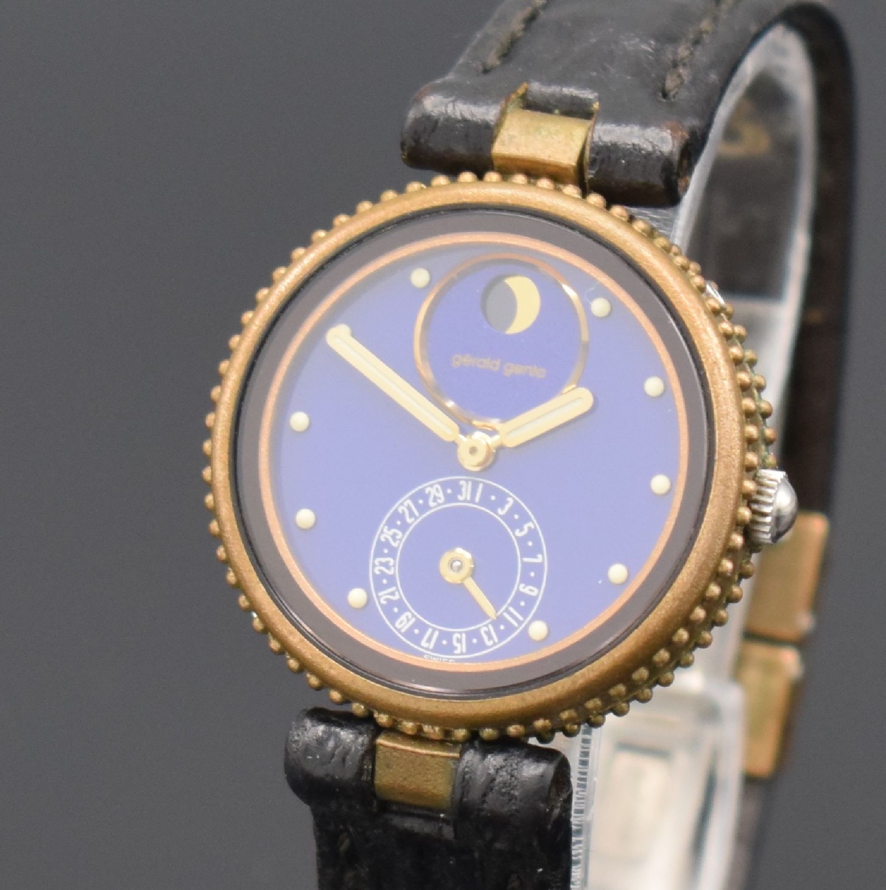 Detail a: GERALD GENTA seltene Damenarmbanduhr Serie Gefica Referenz G 2939.7, Schweiz um 1990, bronziertes Geh. inkl. orig. Lederband m. dopp. Faltschl., ...