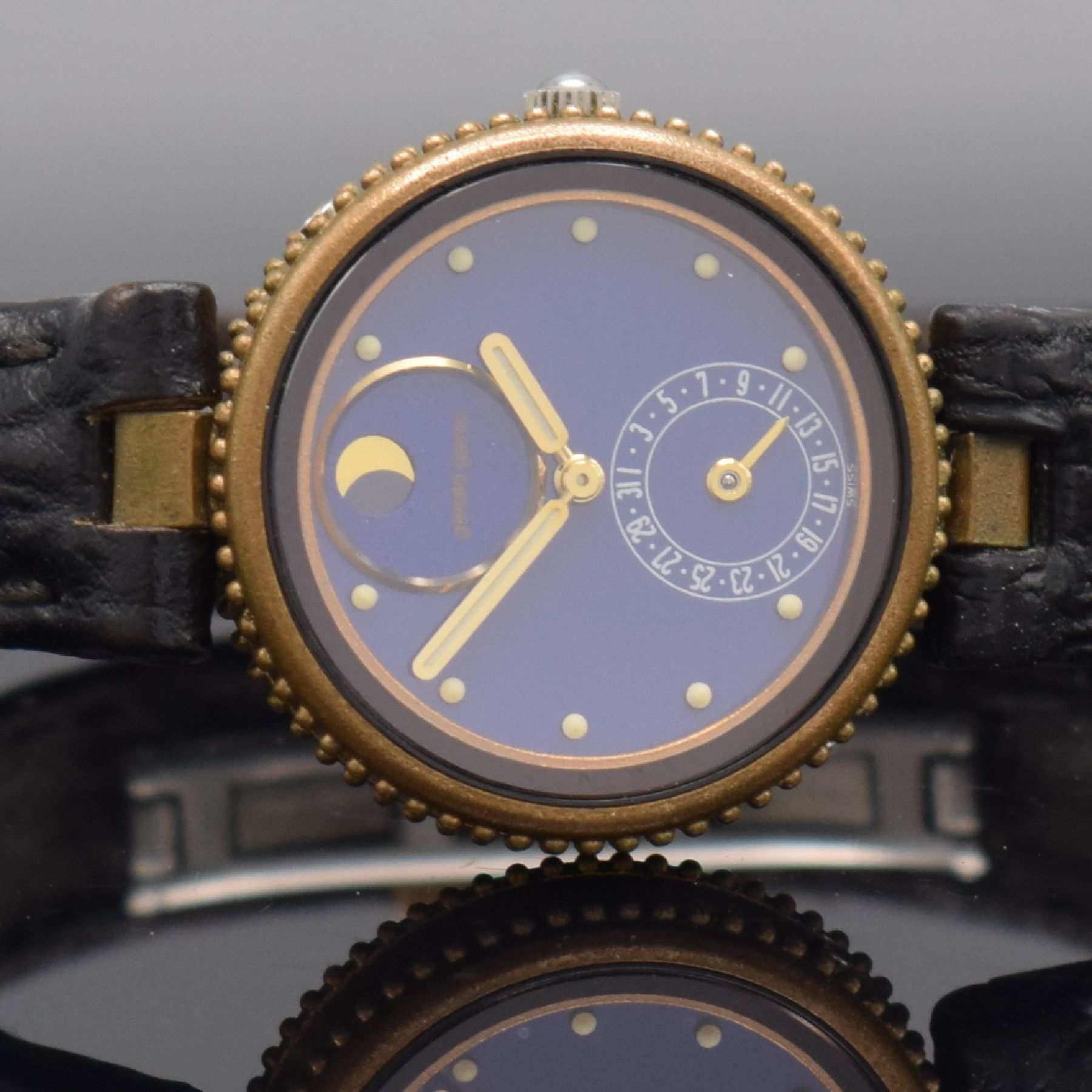 Detail e: GERALD GENTA seltene Damenarmbanduhr Serie Gefica Referenz G 2939.7, Schweiz um 1990, bronziertes Geh. inkl. orig. Lederband m. dopp. Faltschl., ...
