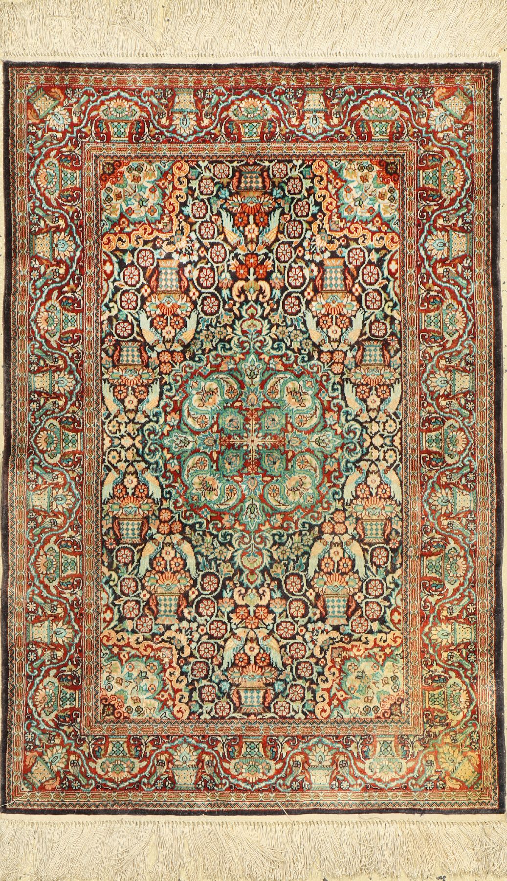 Hereke Seide fein, China, ca. 40 Jahre, reine Naturseide, ca. 90 x 60 cm, ca. 1,0 Mio. Kn/qm, EHZ: 2