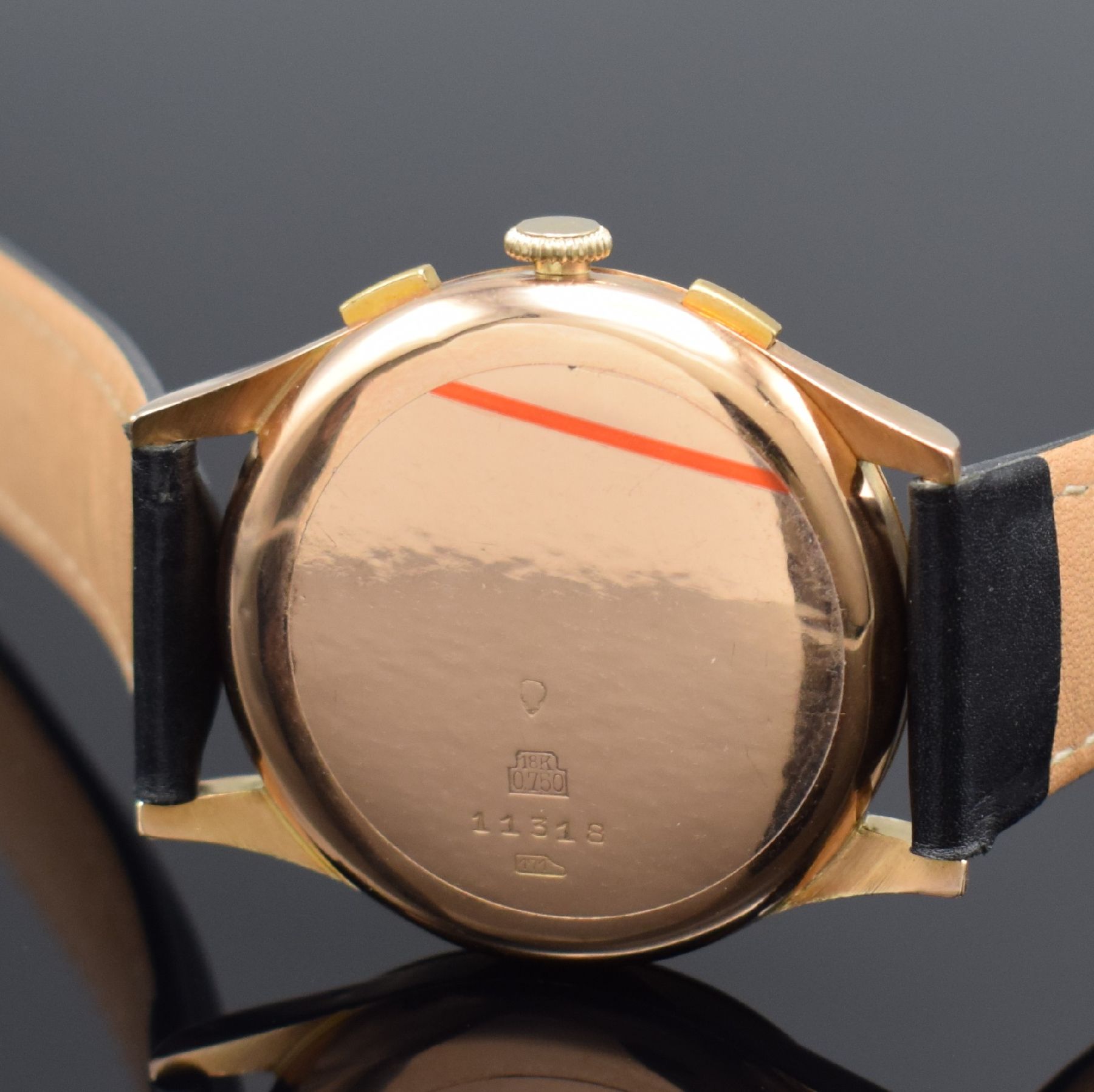 Detail e: CHRONOGRAPH SUISSE Armbandchronograph in RG 750/000, Schweiz um 1945, Handaufzug, gedr. 3-tlg. Geh., Metall-Innengeh., silb. Zifferbl. rest., gold. ...