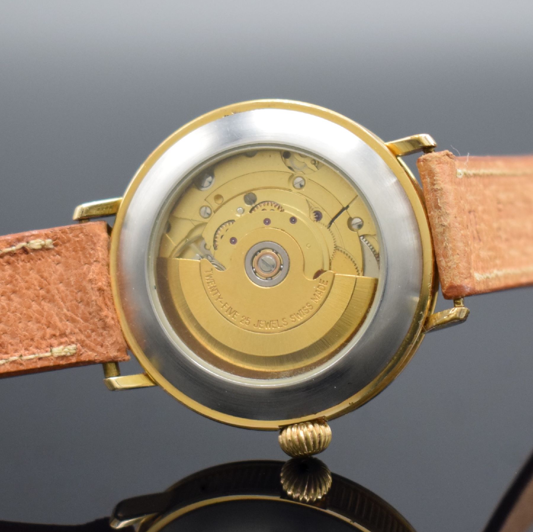 Detail p: Konvolut 4 moderne Armbanduhren, alle Automatik, Schweiz um 2000, 1 x Raymond Weil, Edelst.-Boden aufgedr., 25 St., Kal. ETA 2824 -2, D. ca. 34 mm, 1 ...