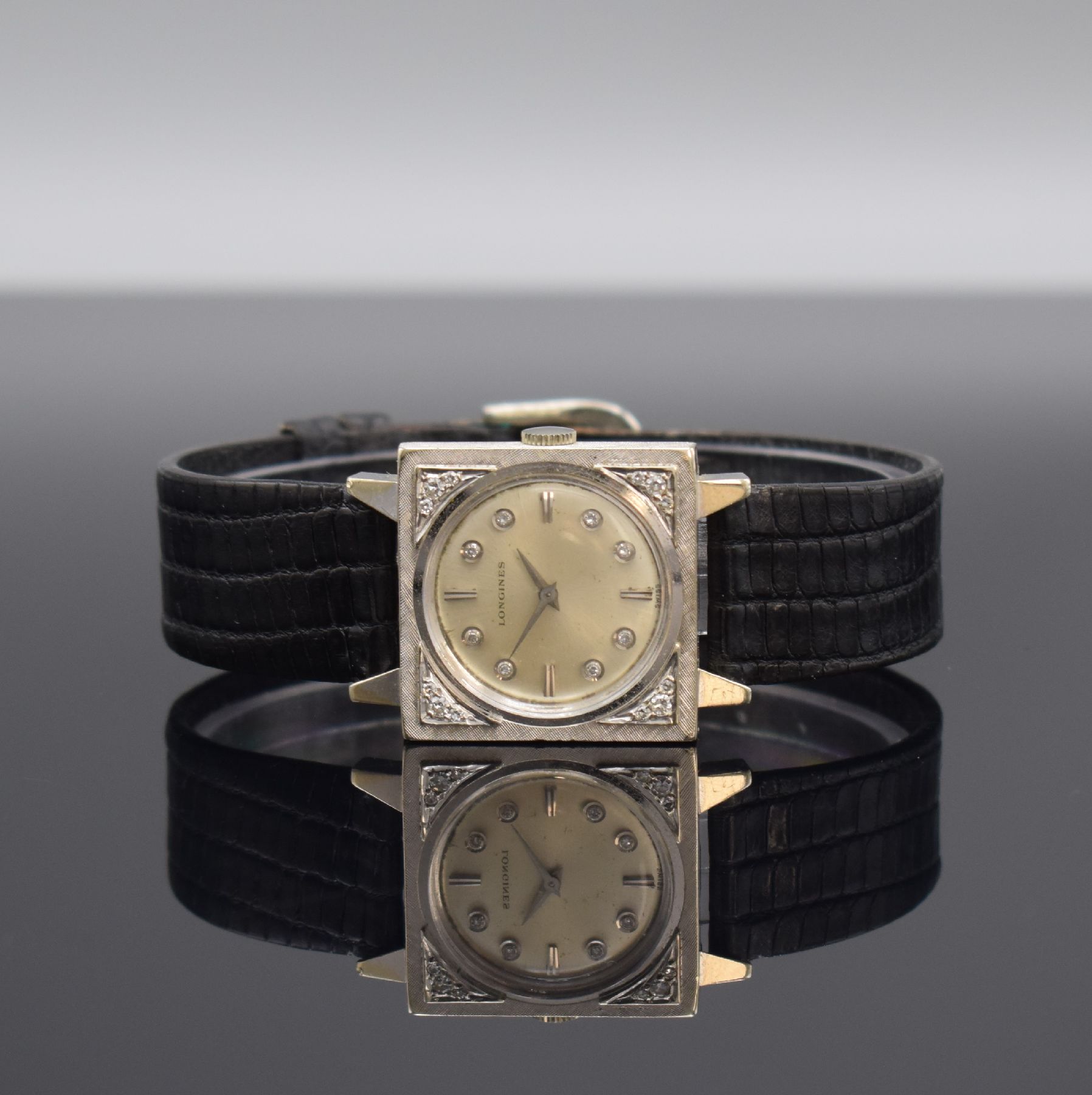 LONGINES Cocktailwatch Referenz 603-608, Handaufzug, Schweiz/USA 1960er Jahre, 2-teil. 14k verg. Geh., Boden aufgedr., Lün. wie Zifferbl. m. ...