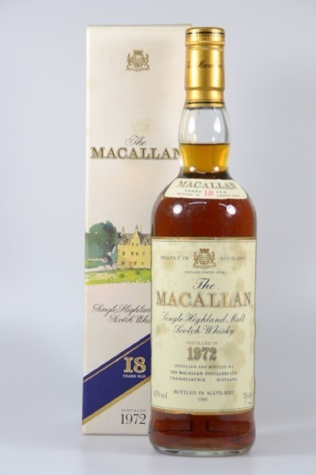 1 Flasche, The Macallan Single Highland Malt Scotch Whisky, 18 years old, destilled in 1972, bottled in 1990, 43% Vol., ca. 750 ml, unverkostet, ...