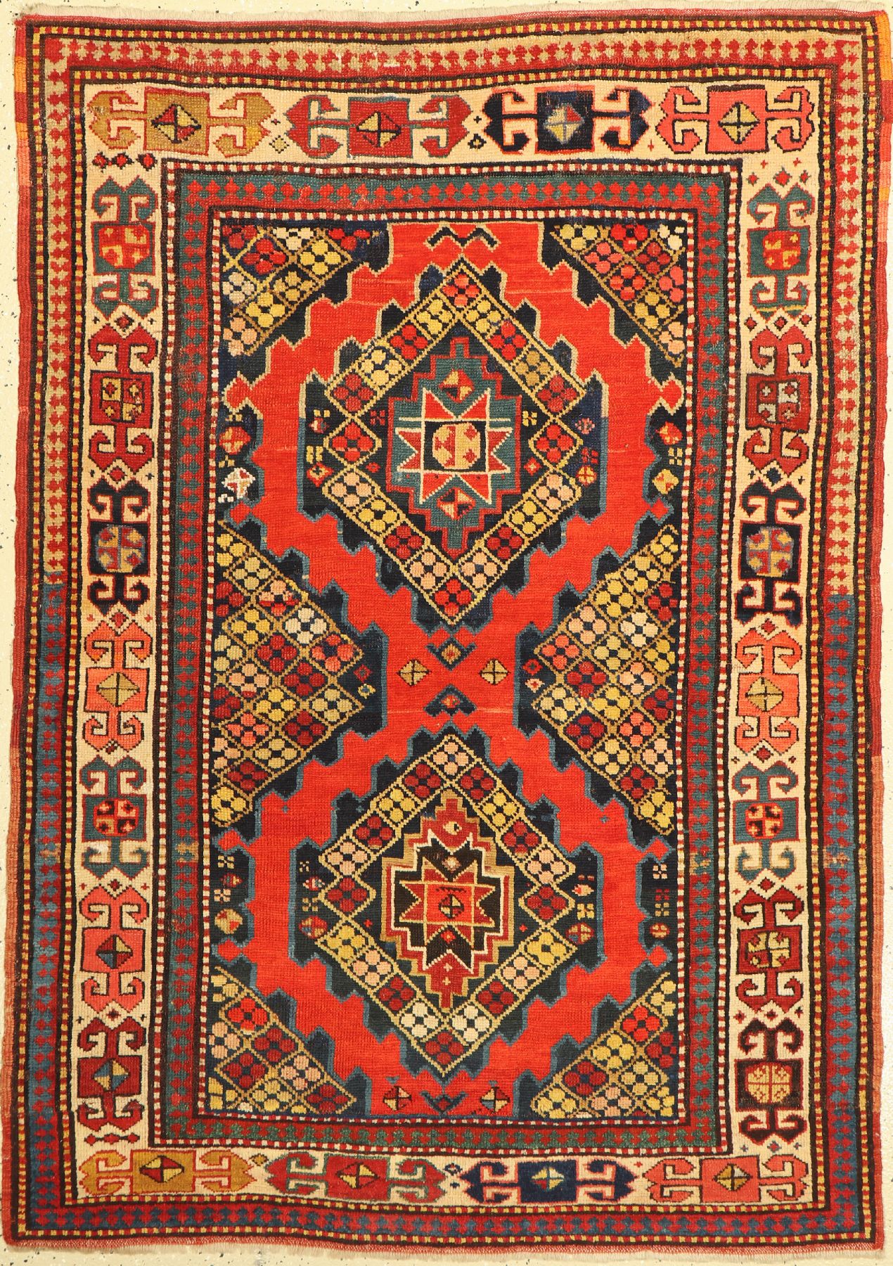 Antiker Karabagh, Kaukasus, um 1910, Wolle auf Wolle, ca. 167 x 120 cm, EHZ: 3
