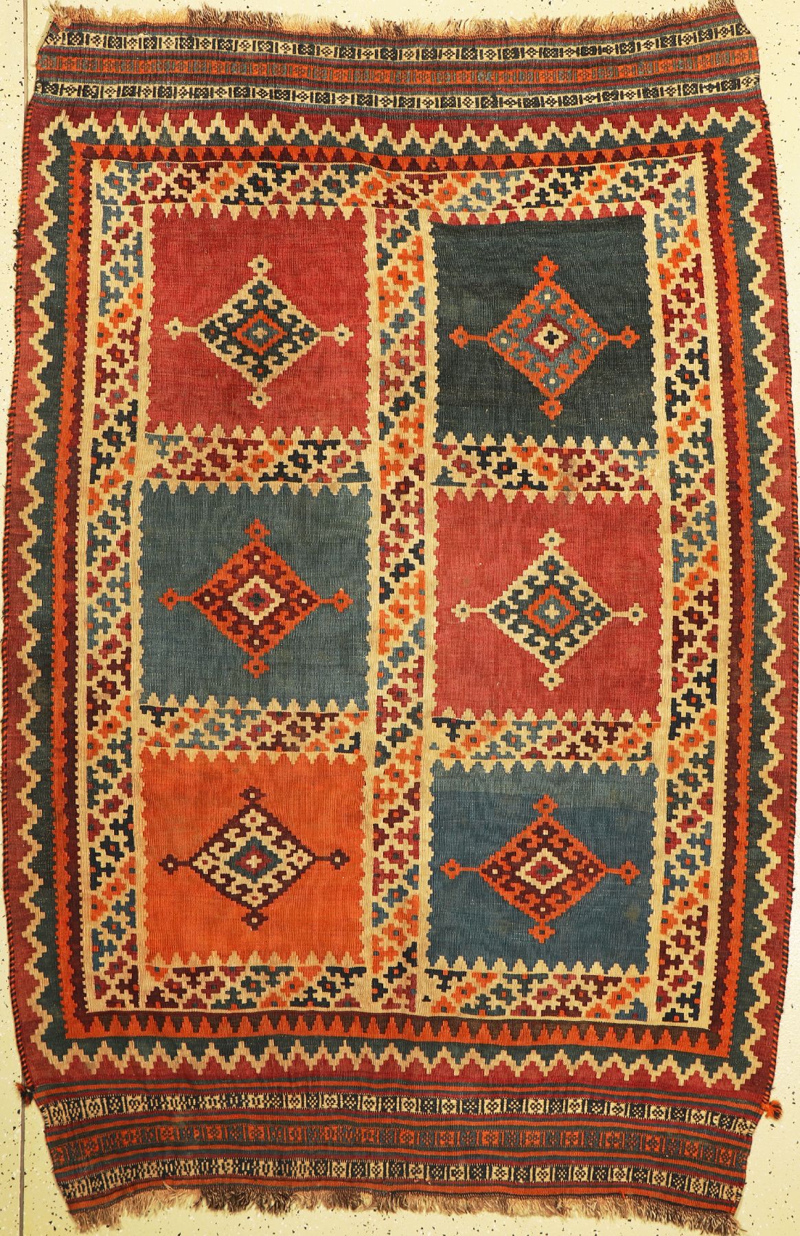 Ghaschgai Kelim, Persien, um 1910, Wolle auf Wolle, ca. 215 x 145 cm, EHZ: 3