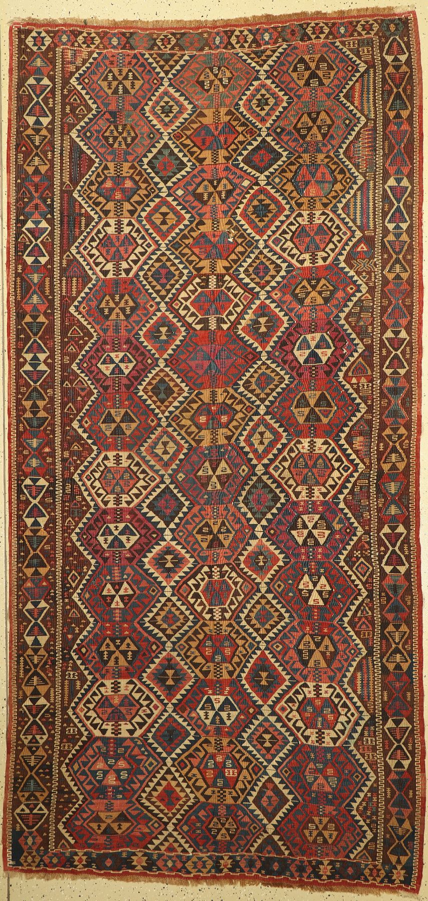 Antiker Weramin Kelim, Persien, 19. Jhd, Wolle auf Wolle, ca. 306 x 148 cm, EHZ: 3-4