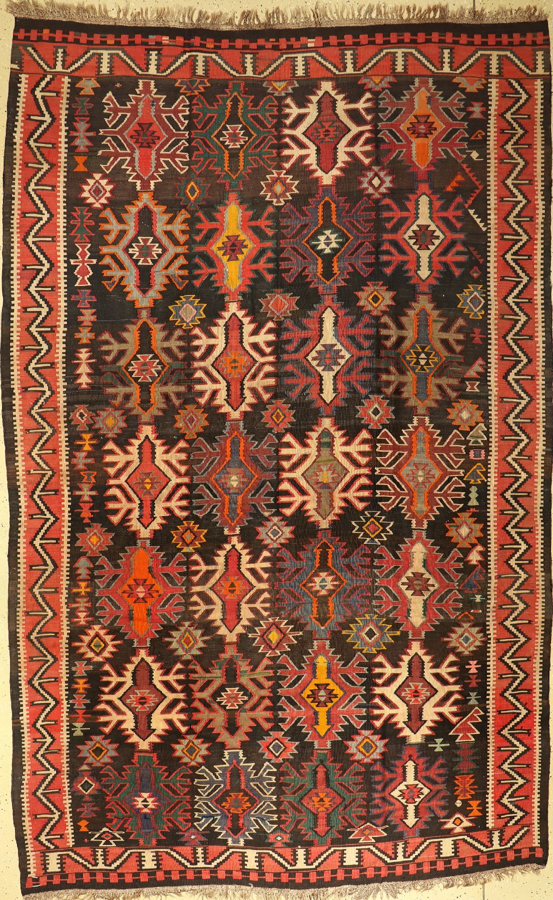 Antiker Kuba Kelim, Kaukasus, 19. Jhd, Wolle auf Wolle, ca. 330 x 205 cm, EHZ: 2(paarkleine Löcher).