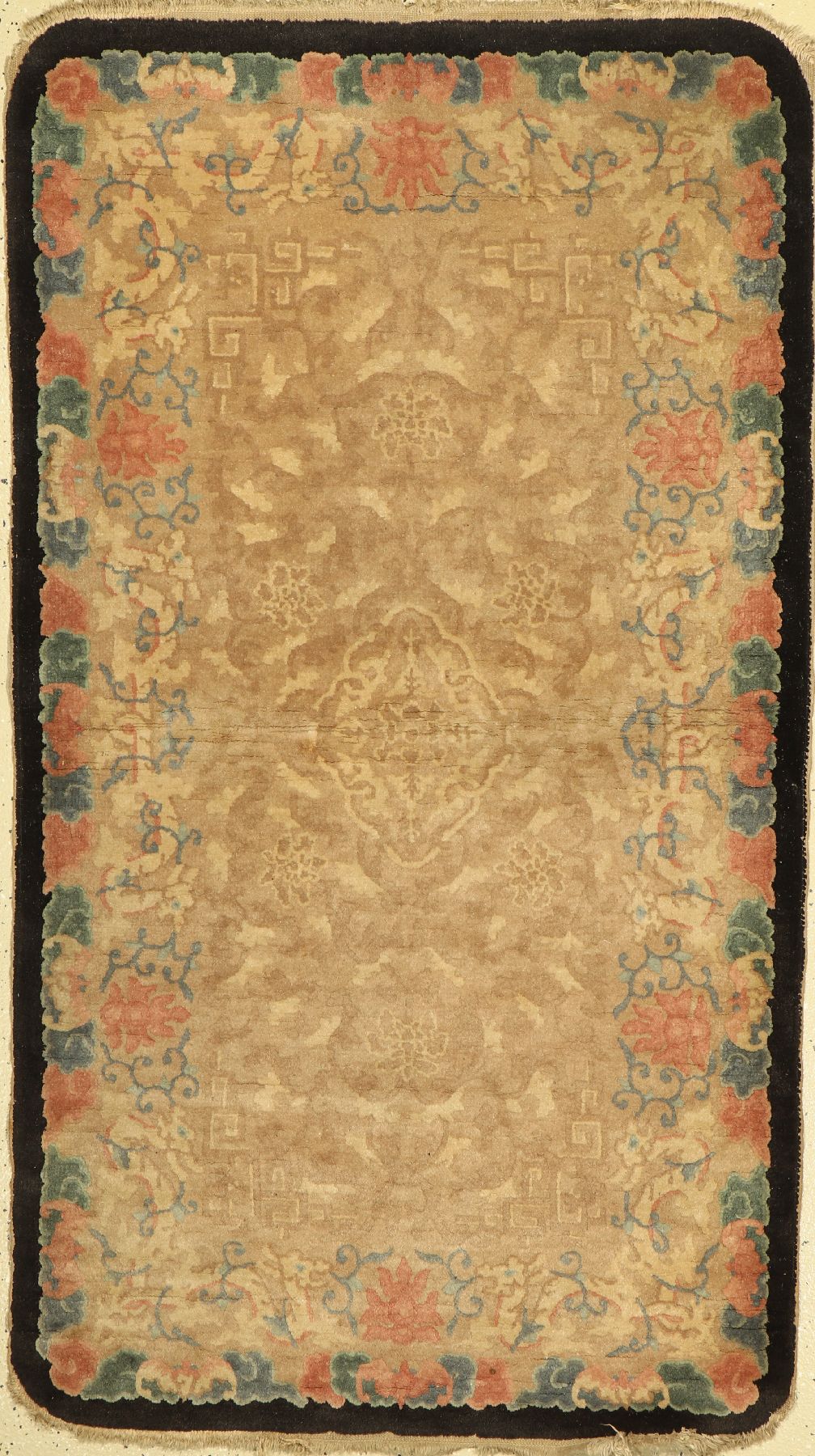 Antiker Peking, China, um 1900, Wolle auf Baumwolle, ca. 165 x 93 cm, EHZ: 3