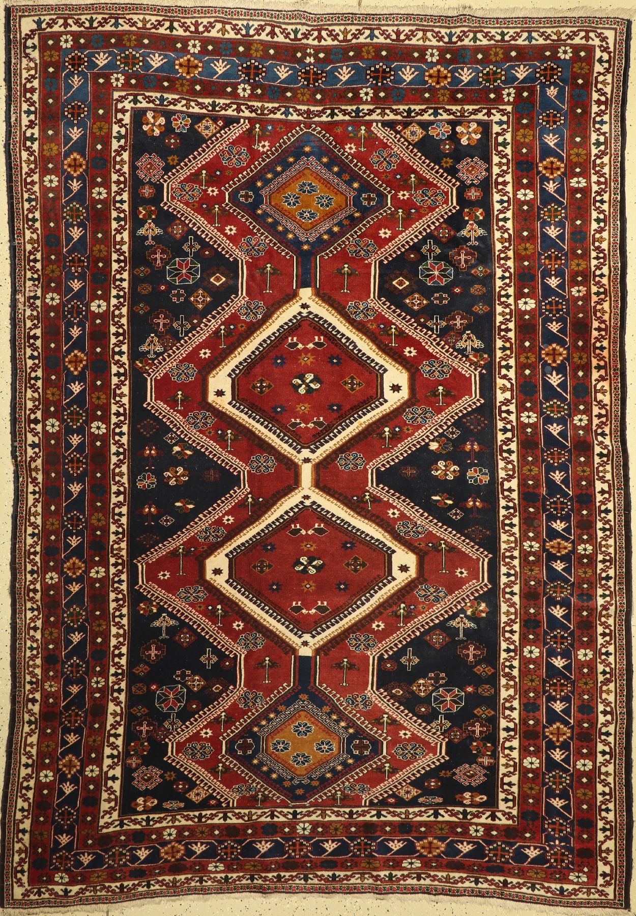 Luri, Persien, um 1920, Wolle auf Wolle, ca. 305 x 214 cm, EHZ: 3