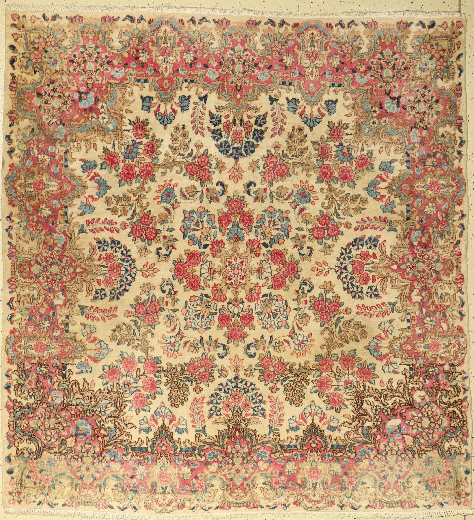 Kerman Lawar antik, Persien, um 1910, Wolleauf Baumwolle, ca. 155 x 140 cm, EHZ: 2-3