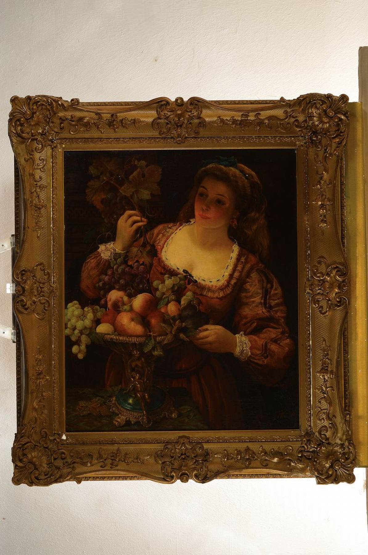 Detail k: Mélanie Paigné, 1817-1872, Porträt einer jungen Frau mit Obstschale, in der Hand Rebenzweige und Trauben, wohl Allegorie auf den Herbst, Öl/Lwd, ...