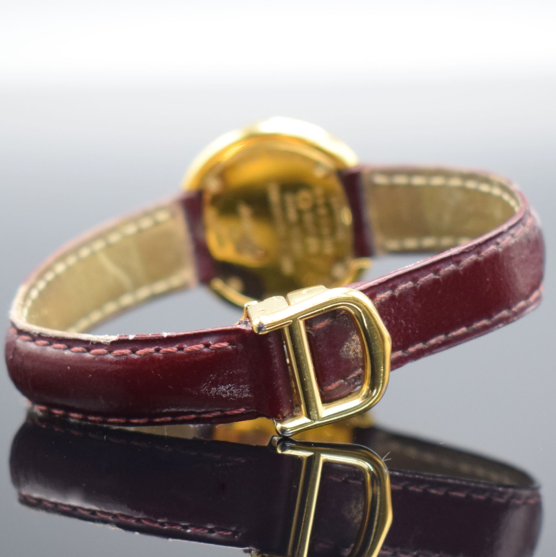 Detail d: CARTIER Vermeil Trinity Damenarmbanduhr, Schweiz um 2000, quarz, verg. Sterlingsilbergeh. 4-fach verschr., orig. Lederband m. verg. Faltschl., ...