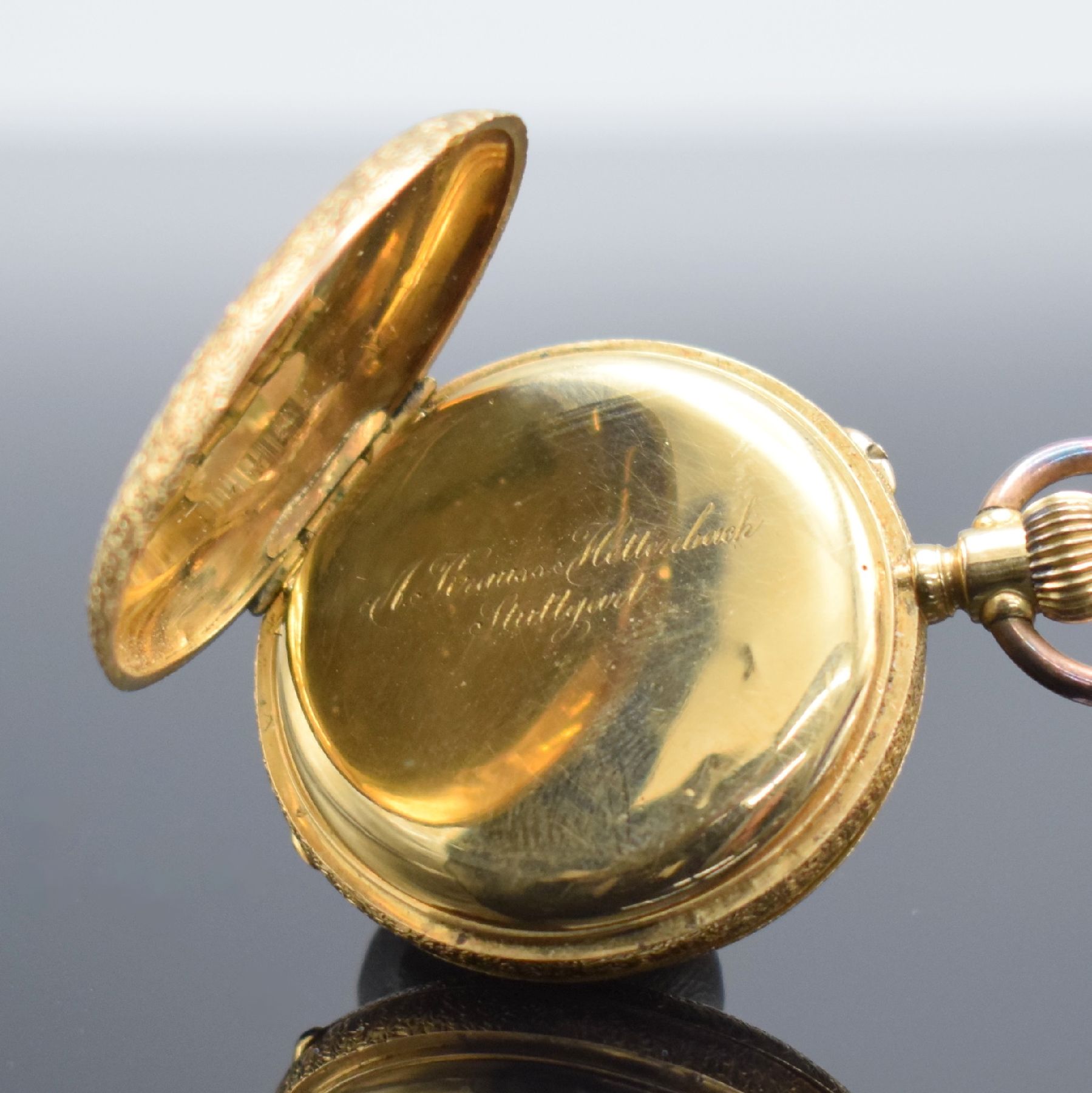 Detail f: Halbsavonette in GG 750/000 mit Anstecknadel in GG 750/000 & Chatelaine mit Goldmonturen in GG 585/000, Schweiz um 1870, Anstecknadel & Chatelaine ...