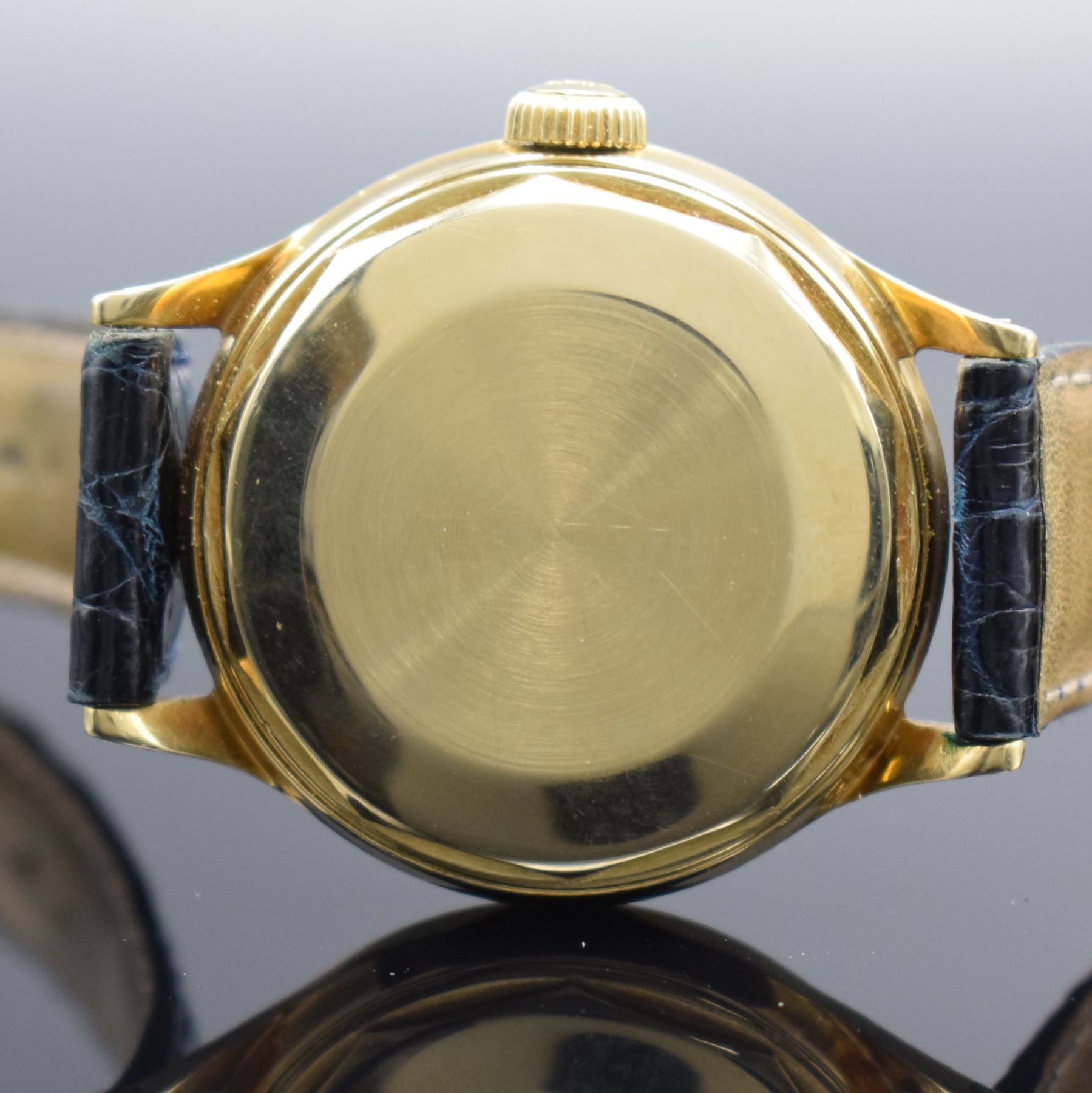 Detail e: MIDO Multifort Herrenarmbanduhr in GG 585/000, Schweiz um 1960, Automatik, 2-teil. Geh., Boden geschr., orig. Krone, gold. Zifferbl. m. aufges. ...