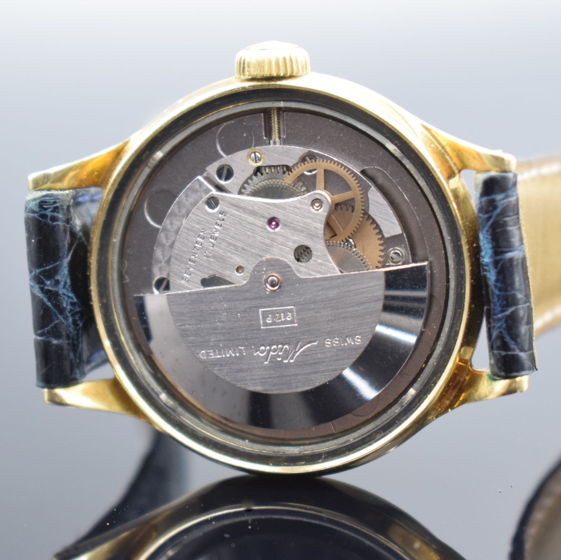Detail f: MIDO Multifort Herrenarmbanduhr in GG 585/000, Schweiz um 1960, Automatik, 2-teil. Geh., Boden geschr., orig. Krone, gold. Zifferbl. m. aufges. ...