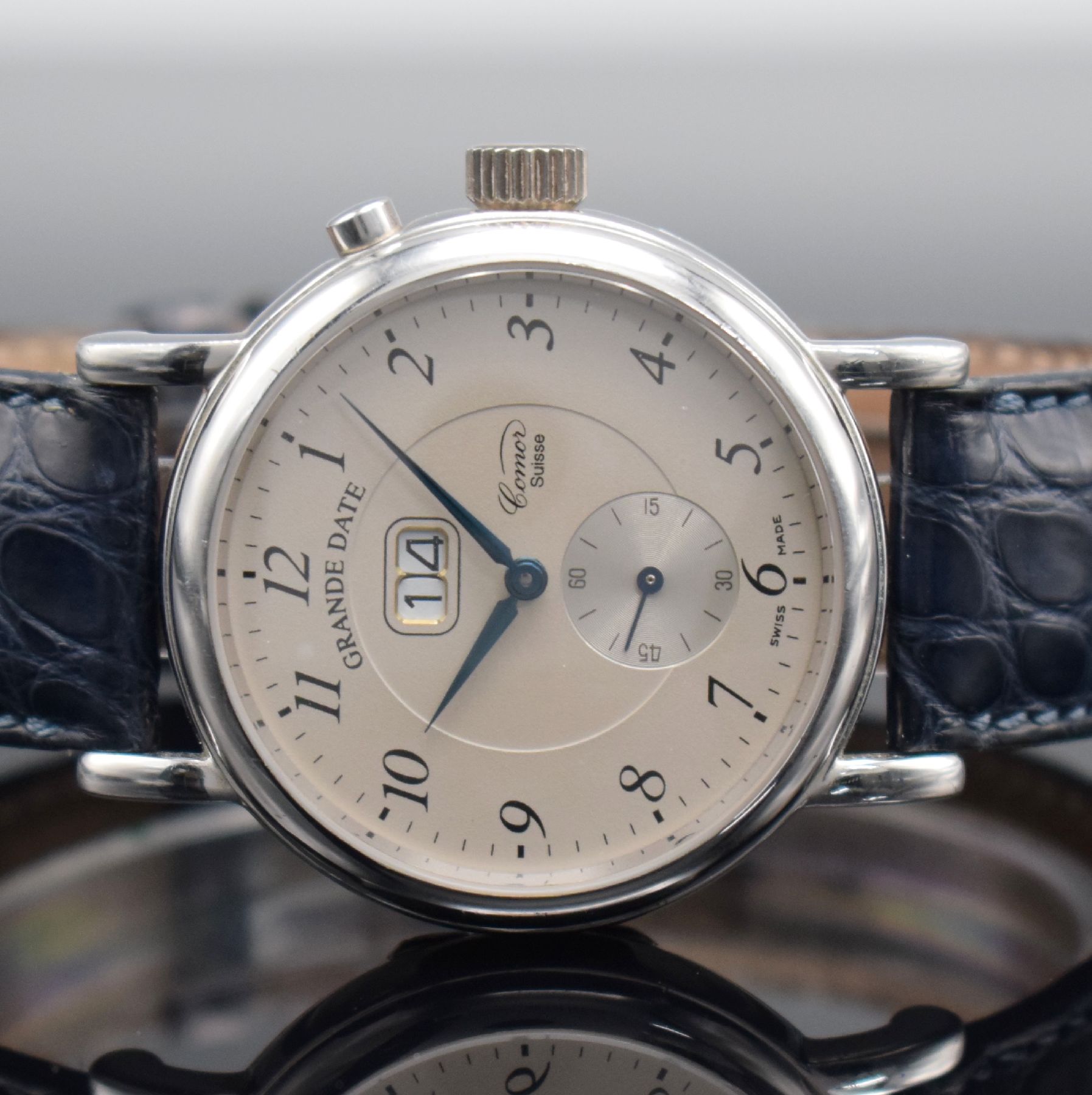 Detail a: COMOR Grande Date limitierte Herrenarmbanduhr, Schweiz um 2005, Handaufzug, auf 299 Stück limitiertes Sondermodell in Sterlingsilber, ...