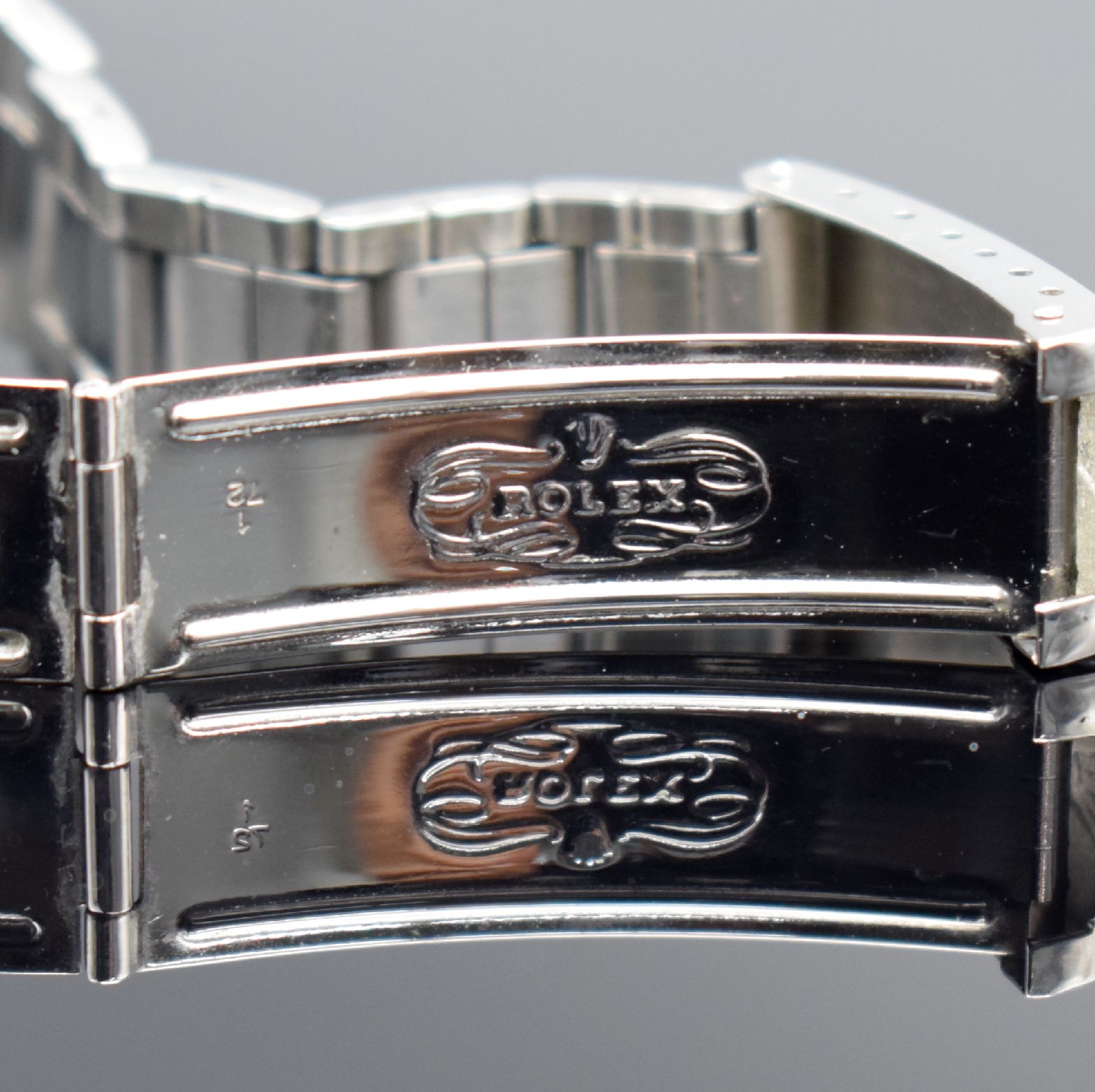 Detail f: ROLEX Date Oyster Perpetual Herrenarmbanduhr Referenz 1501, Schweiz lt. Bodengravur I. Quartal 1970, Automatik, Edelstahlgeh. inkl gefaltetem ...