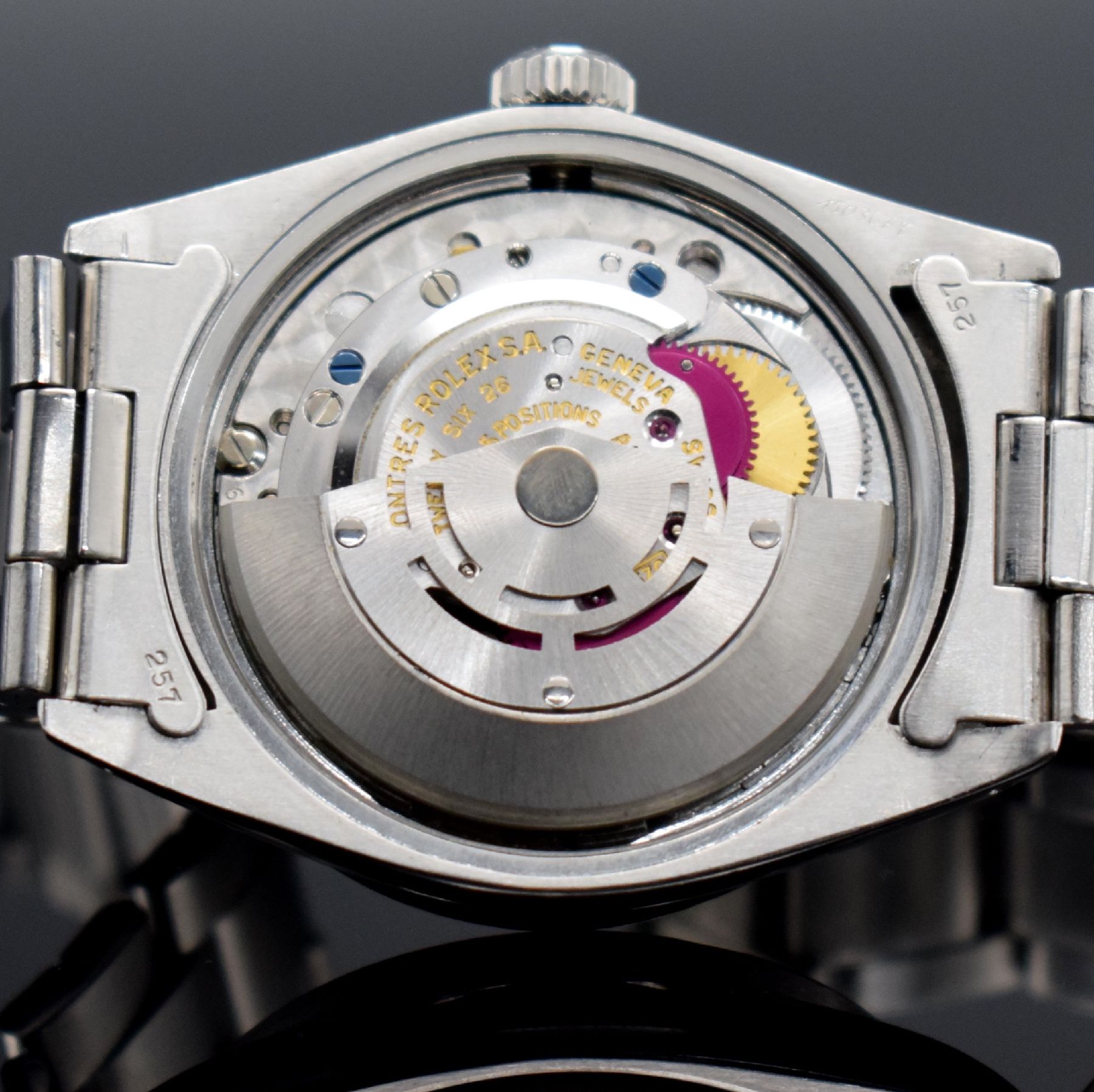 Detail i: ROLEX Date Oyster Perpetual Herrenarmbanduhr Referenz 1501, Schweiz lt. Bodengravur I. Quartal 1970, Automatik, Edelstahlgeh. inkl gefaltetem ...