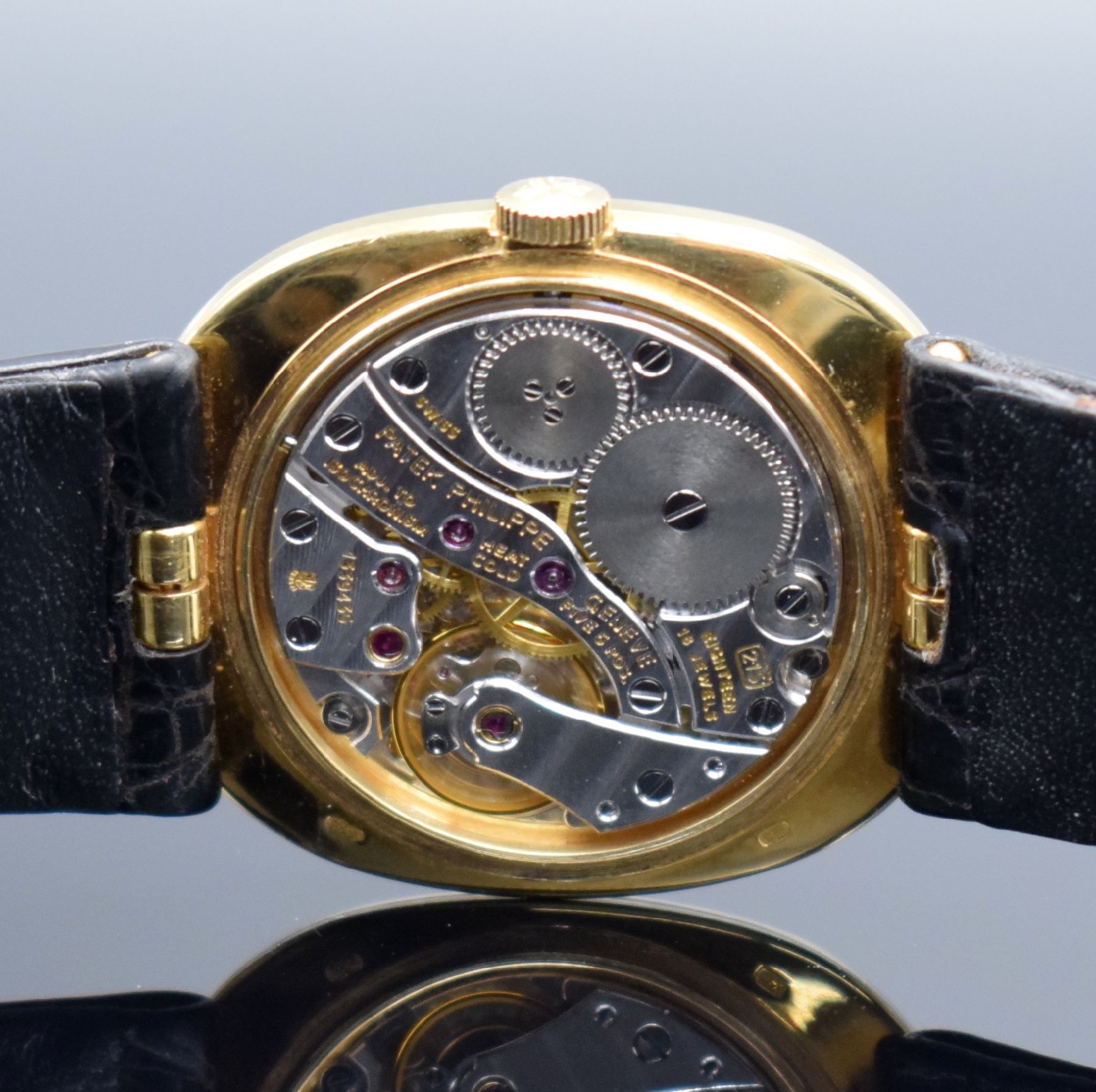 Detail f: PATEK PHILIPPE Ellipse d´Or Armbanduhr in GG 750/000 Referenz 3848, Schweiz um 1980, Handaufzug, ovales, 3-tlg. Geh., Boden & Glasrand aufgedr., ...