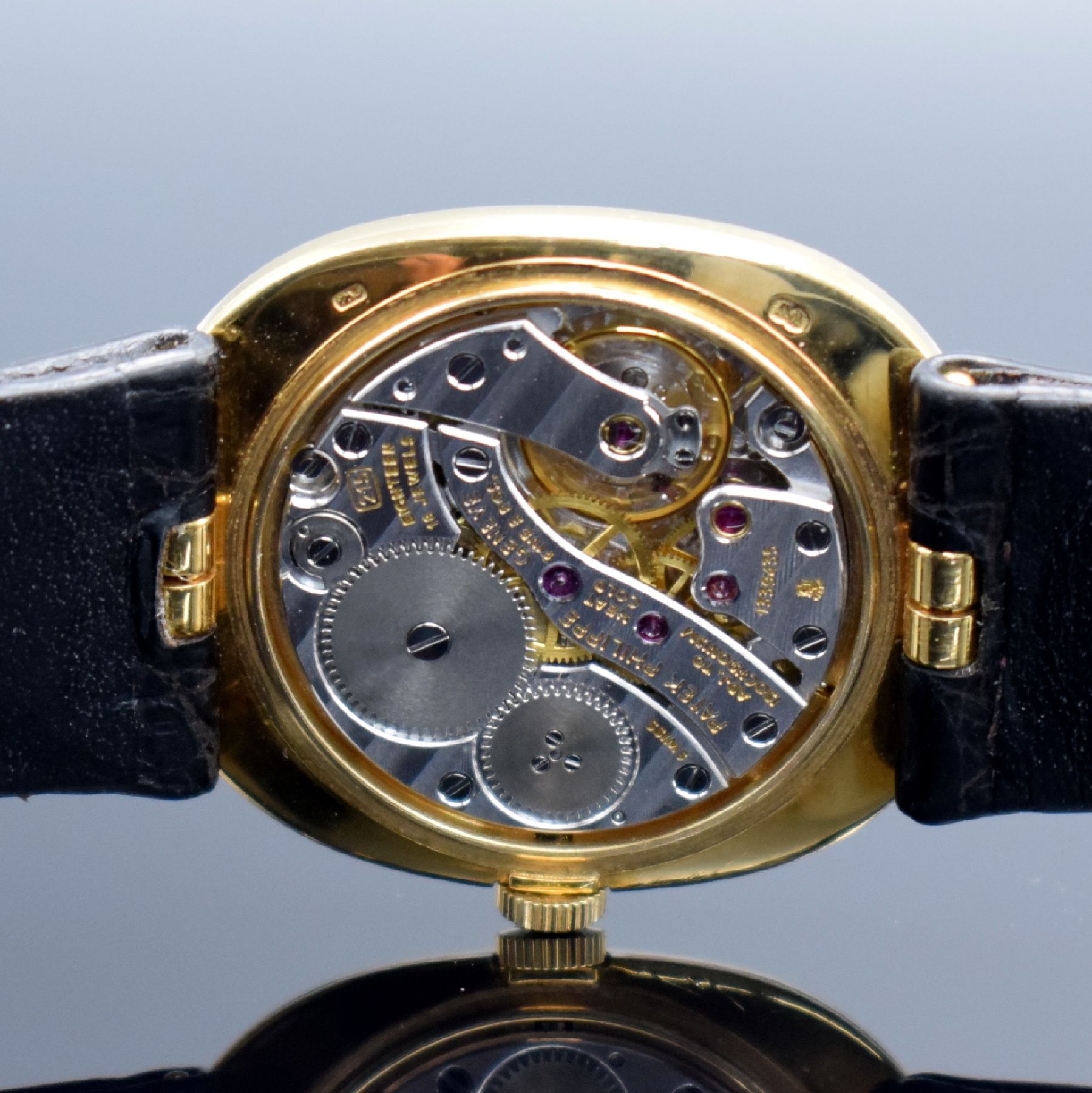 Detail g: PATEK PHILIPPE Ellipse d´Or Armbanduhr in GG 750/000 Referenz 3848, Schweiz um 1980, Handaufzug, ovales, 3-tlg. Geh., Boden & Glasrand aufgedr., ...