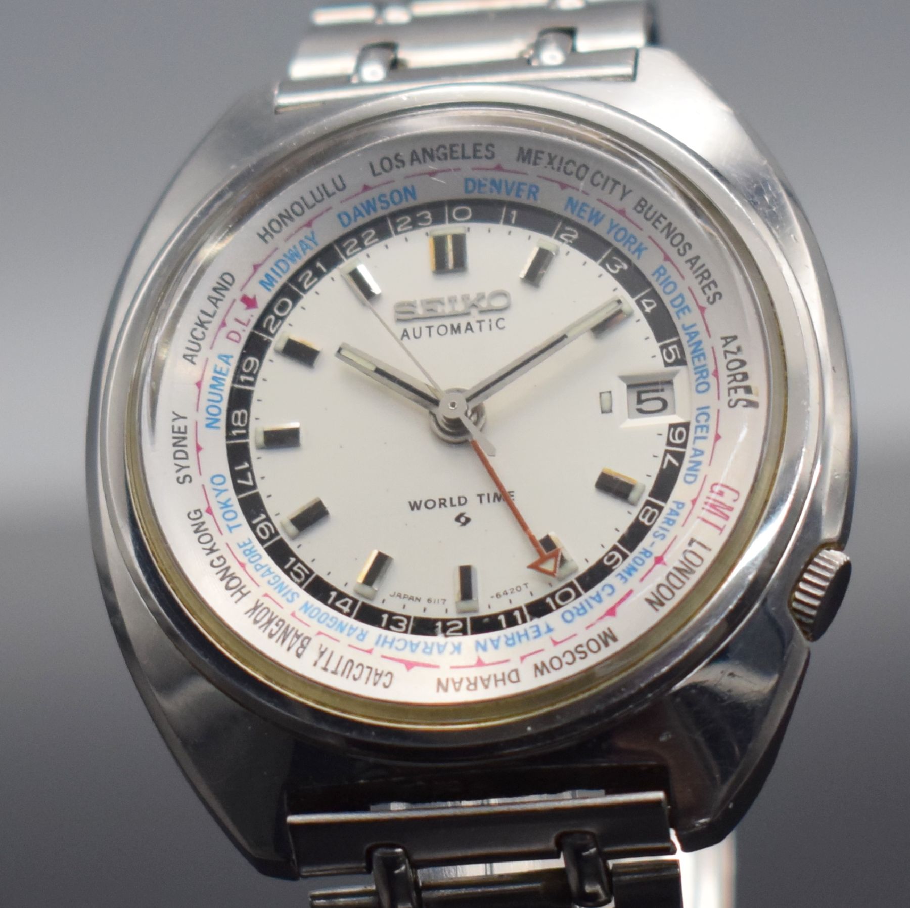 Detail c: SEIKO World Time seltene Herrenarmbanduhr mit Weltzeitanzeige in Stahl/Stahlband, Japan um 1970, Automatik, verschr. Geh. Ref. 6117- 6400, ...