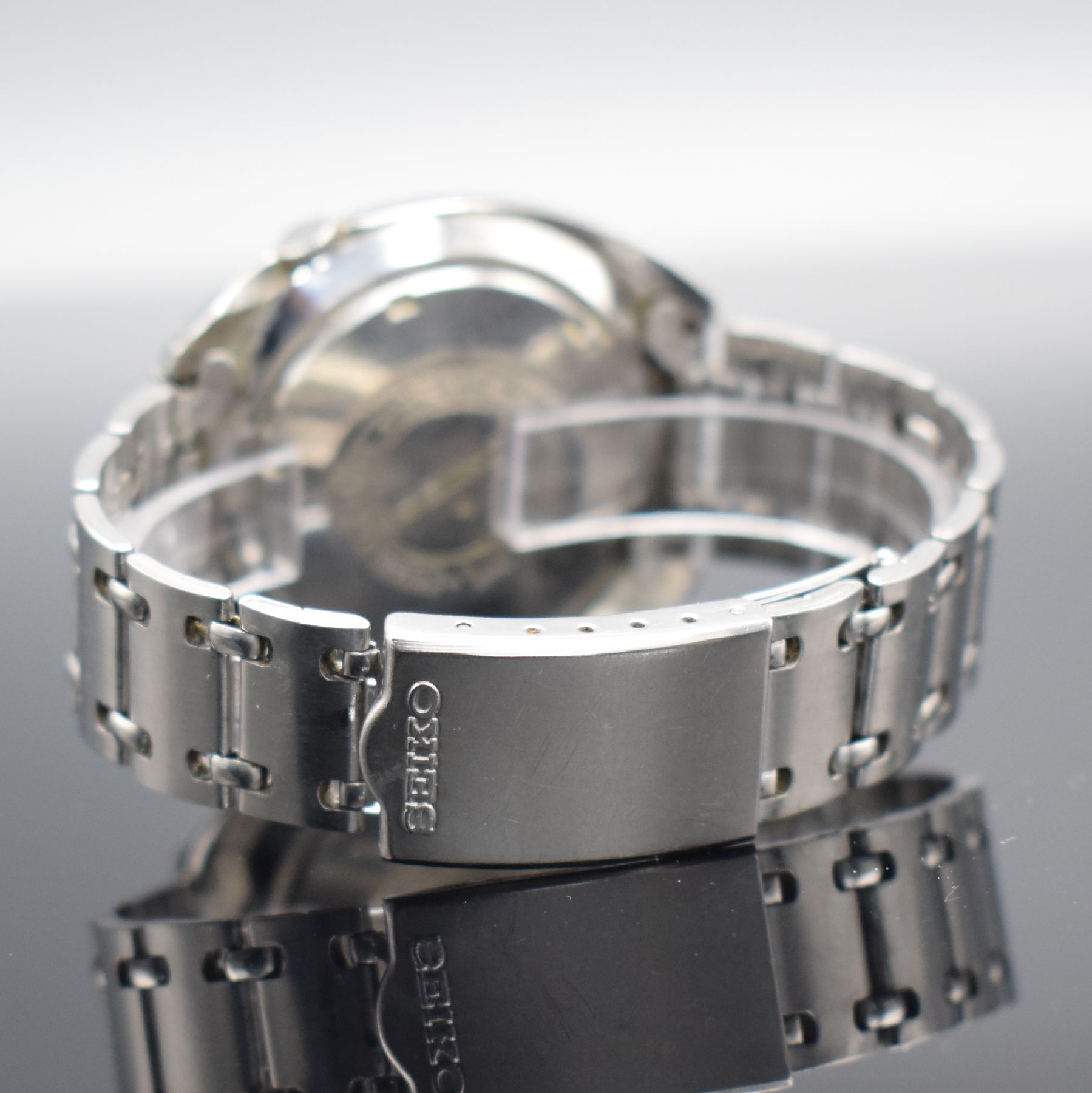 Detail f: SEIKO World Time seltene Herrenarmbanduhr mit Weltzeitanzeige in Stahl/Stahlband, Japan um 1970, Automatik, verschr. Geh. Ref. 6117- 6400, ...