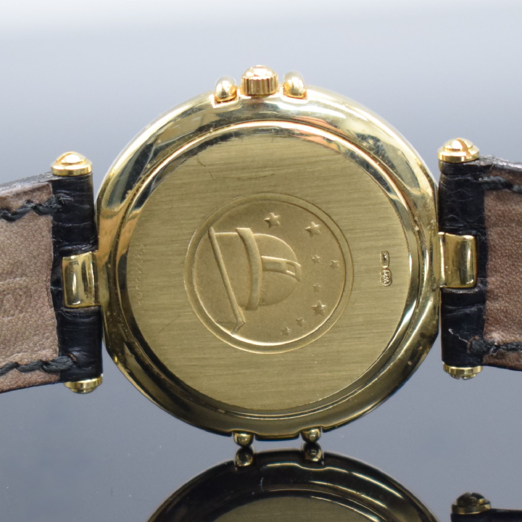 Detail d: OMEGA Constellation Armbanduhr in GG 750/000, Schweiz um 1990, quarz, Boden aufgedr., Ref. 1960360, pol. Lünette m. röm. Zahlen, orig. Lederband ...