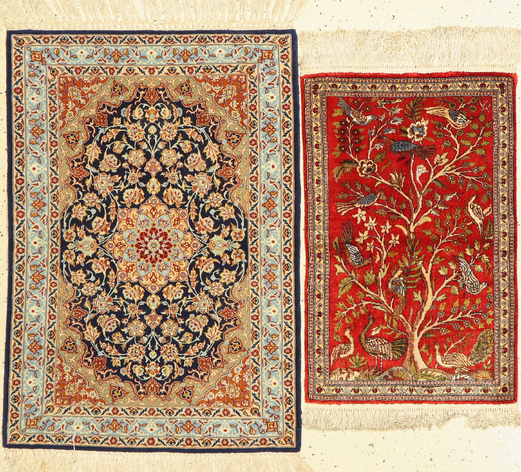 Konvolut aus Persischer Ghom Seide, 50 Jahre , reine Naturseide, ca, 77 x 50 cm, und Esfahan fein, Persien, ca, 50 Jahre, Korkwolle auf Seide, ca, 98 ...