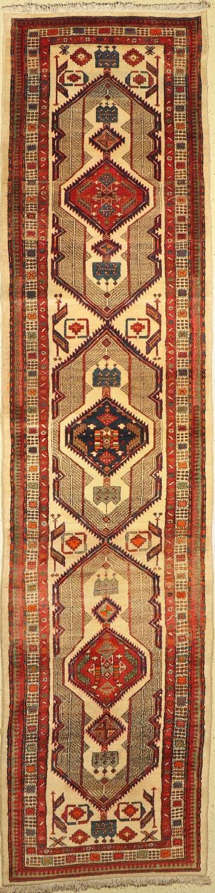 Meschgin alt, Persien, um 1940, Wolle auf Baumwolle, ca. 433 x 102 cm, EHZ: 2
