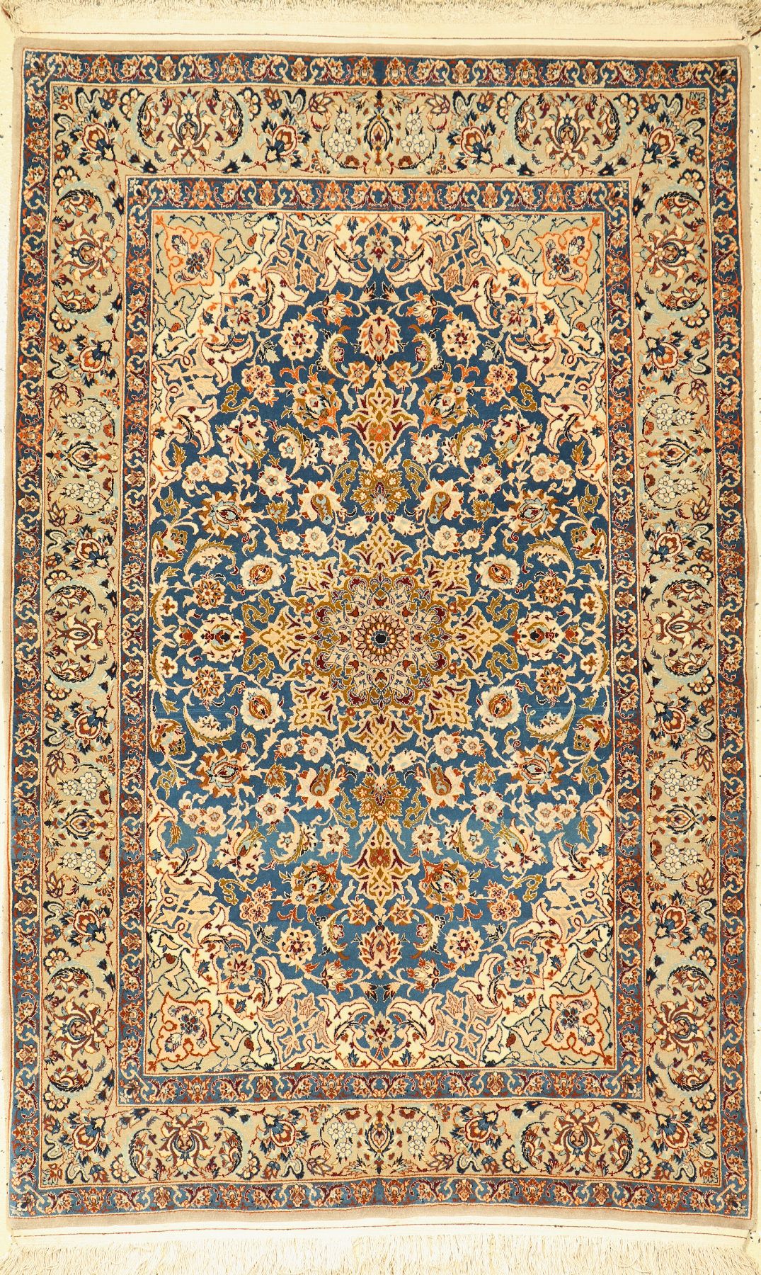 Esfahan fein, China, ca. 50 Jahre, Korkwolle mit Seide, ca. 170 x 110 cm, EHZ: 2