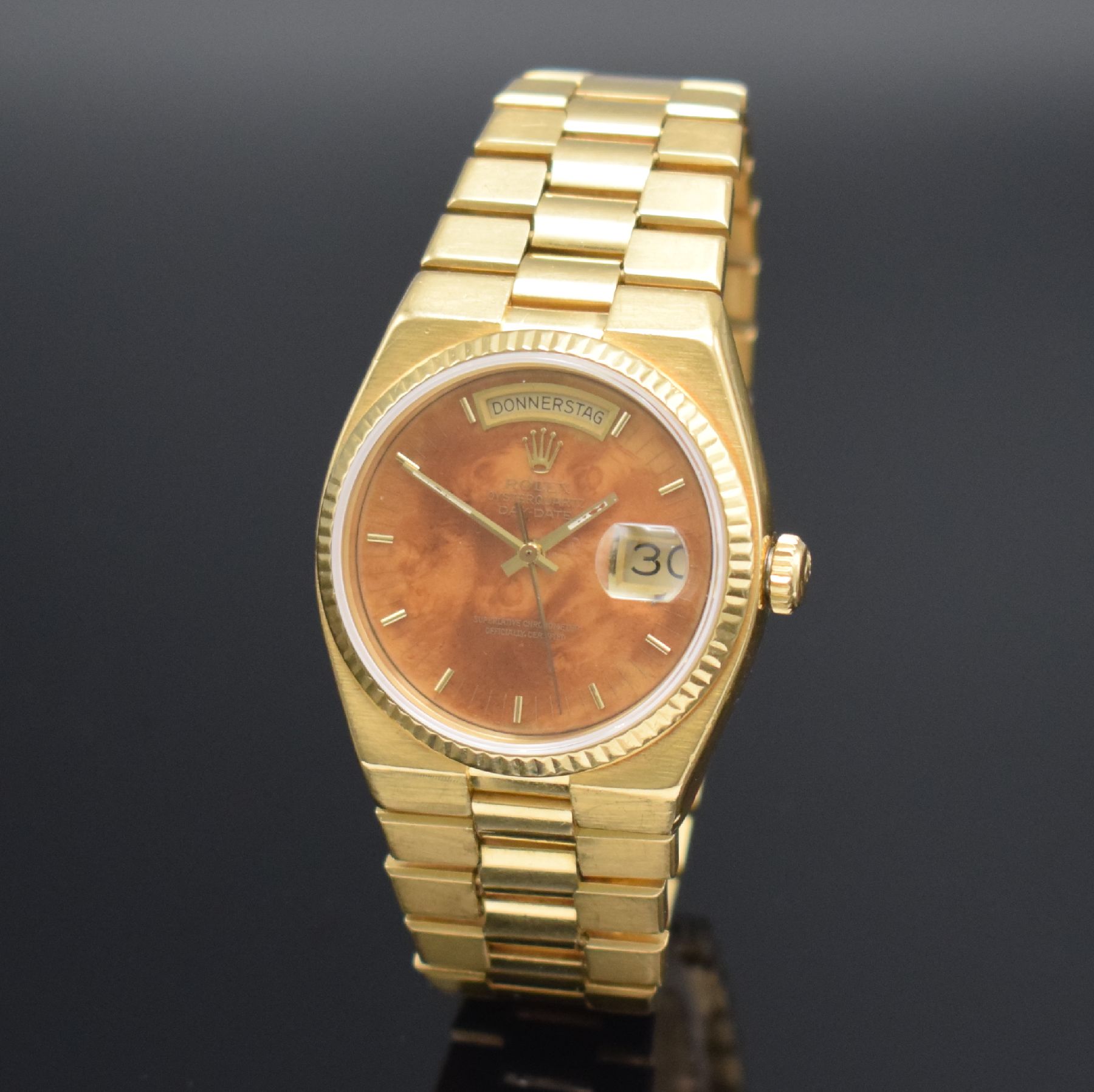 Detail b: ROLEX Oysterquartz Day Date in GG 750/000 mit seltenem Wurzelholz Zifferblatt, Box & LC 100 Papieren Referenz 19018, Schweiz lt. orig. Papier ...