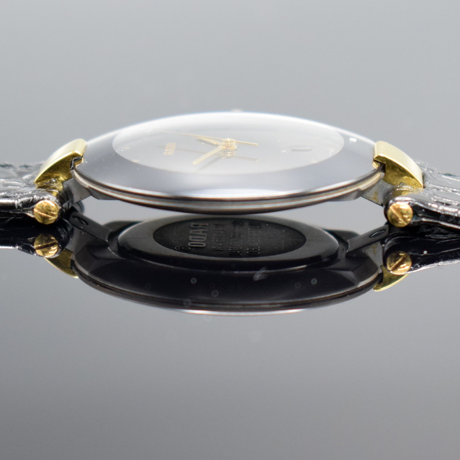 Detail c: RADO Damenarmbanduhr, Schweiz lt. orig. Papier verk. 09/1996, quarz, Stahlboden aufgedr., Ref. 129.4075.4N, gewölbtes Saphirglas, verg. Anstöße, ...