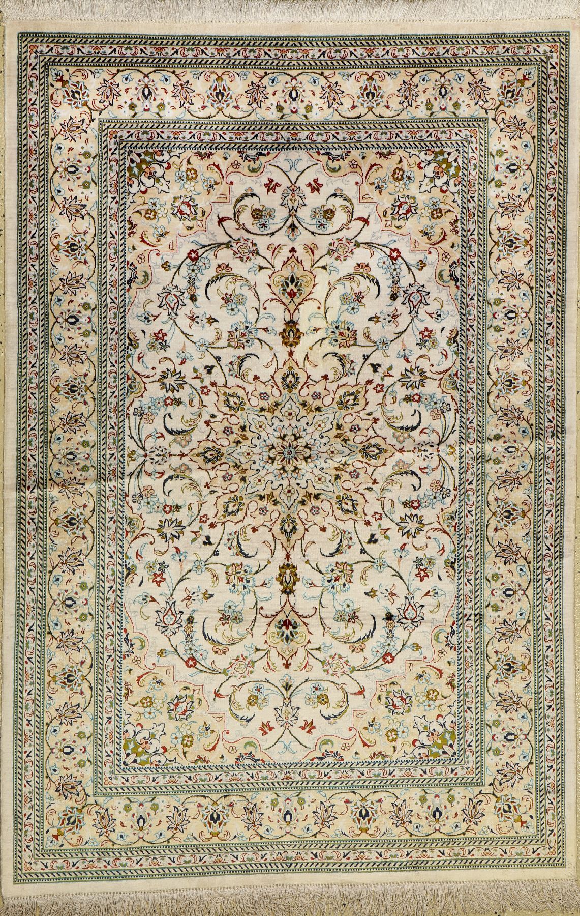 Keschan Seide fein, Persien, ca. 30 Jahre, reine Naturseide, ca. 150 x 100 cm, EHZ: 2