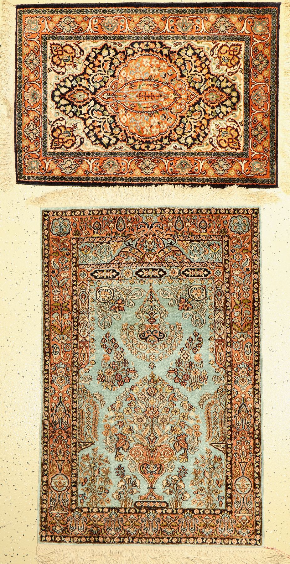 1 paar Kaschmir Seide, Indien, ca. 40 Jahre, merzerisierte Baumwolle, ca, 120 x 80 cm, & ca. 95 x 66 cm, EHZ: 2
