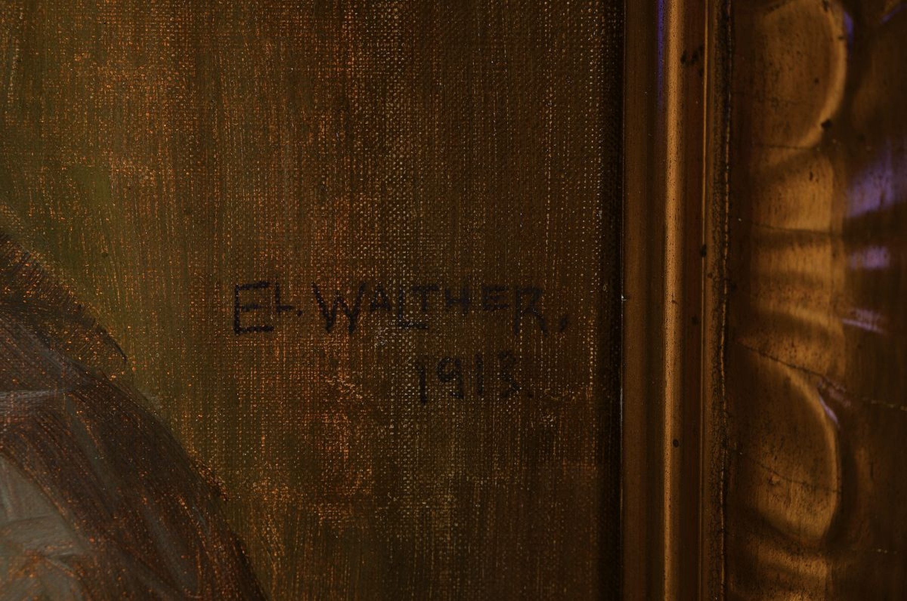 Detail a: Zuschreibung: Emmy Walther, 1860 Hamburg-1936 Dachau, Porträt einer Frau im hellgrünen Kleid, Öl/Lwd, kleiner Lwd-Schaden, seitlich rechts sign. ...