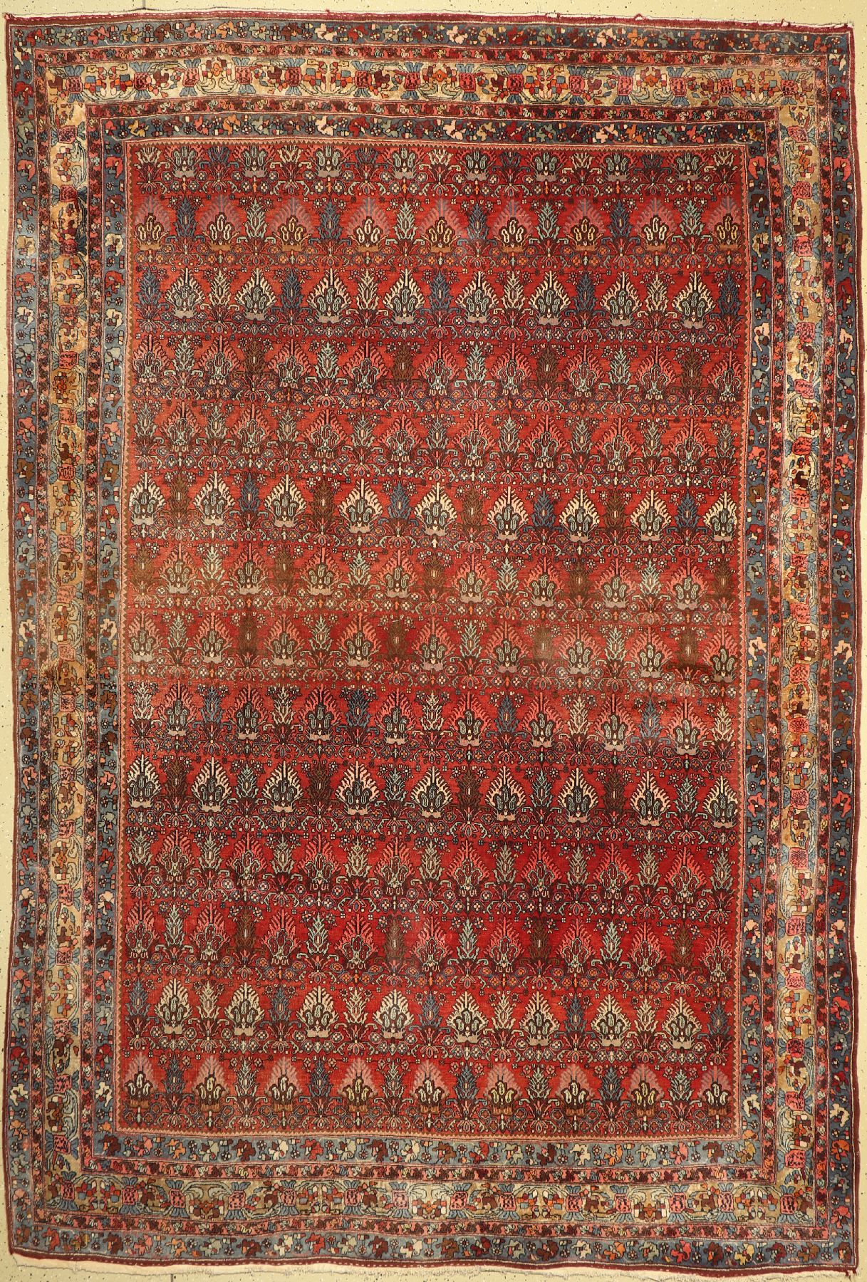 Bidjar alt, Persien, um 1940, Wolle auf Baumwolle, ca, 363 x 230 cm, verblaßt, EHZ: 2-3