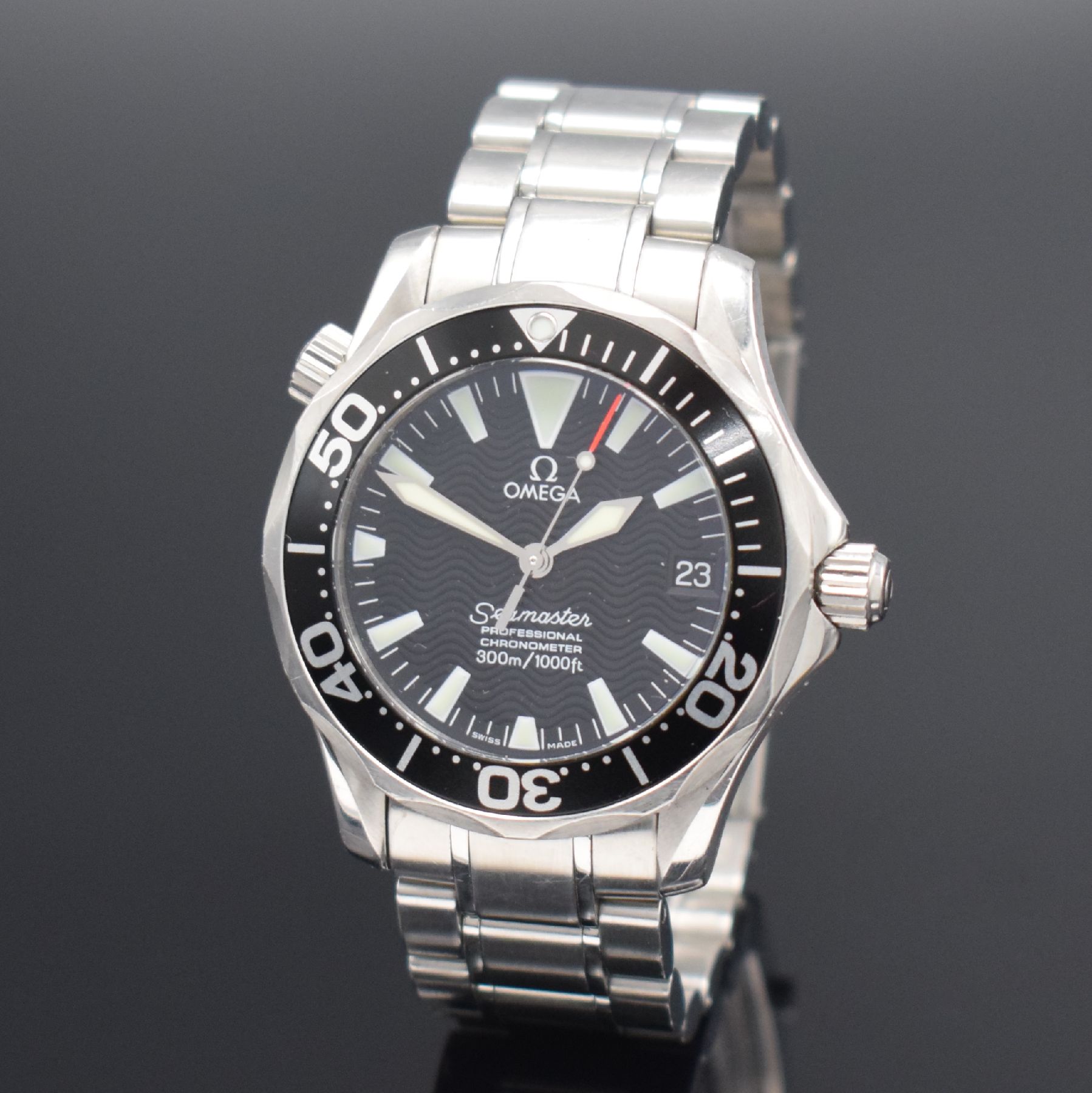 OMEGA Seamaster Professional Chronometer Armbanduhr Referenz 168.1641, Schweiz um 2005, Automatik, verschr. Edelstahlgeh., ab Herst. 300m wasserd., ...