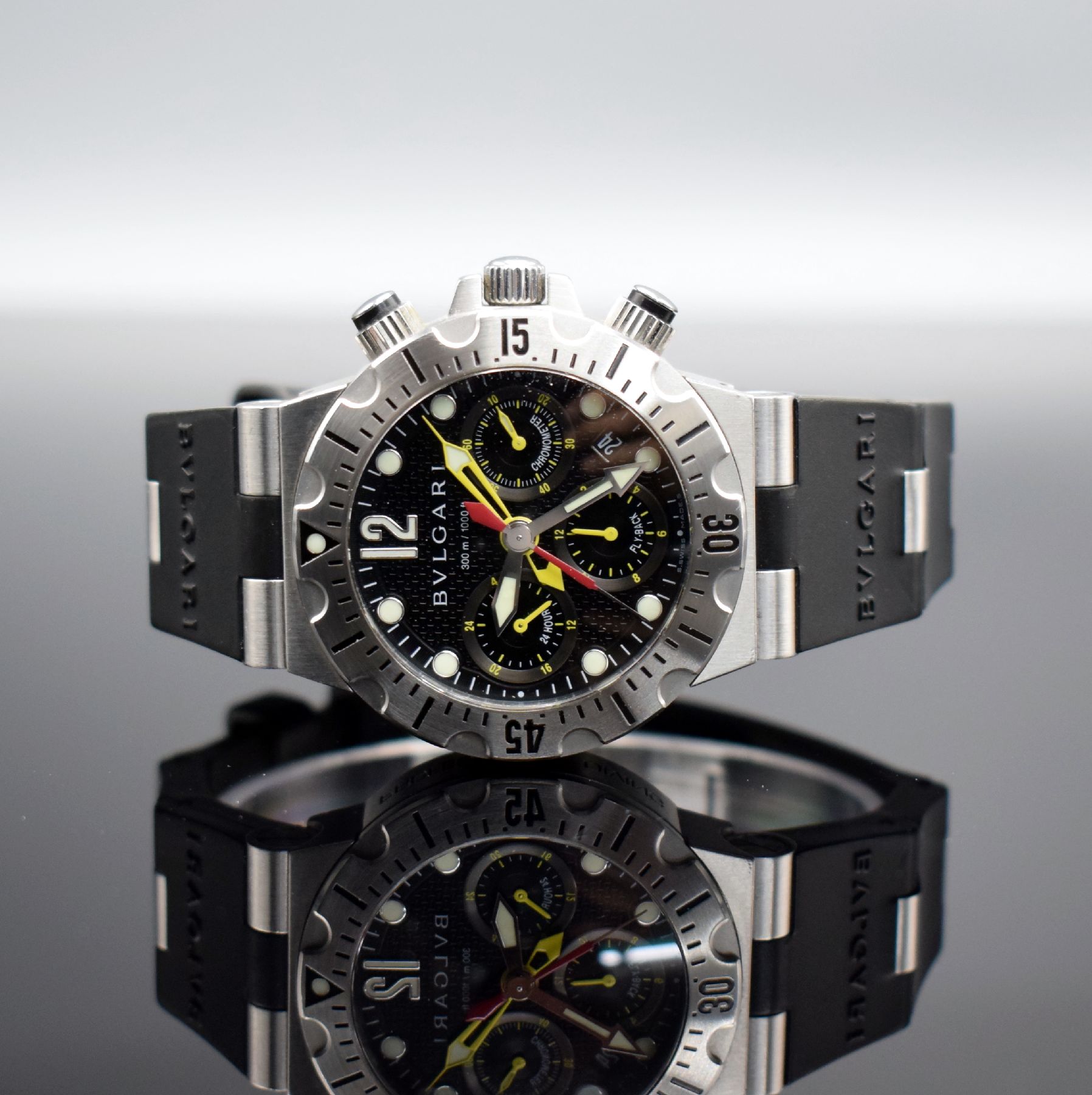 BULGARI Diagono Professional Flyback- Chronograph in Chronometerqualität Referenz SC 40S, Automatik, Edelstahlgeh., Boden & Krone verschr., orig. ...