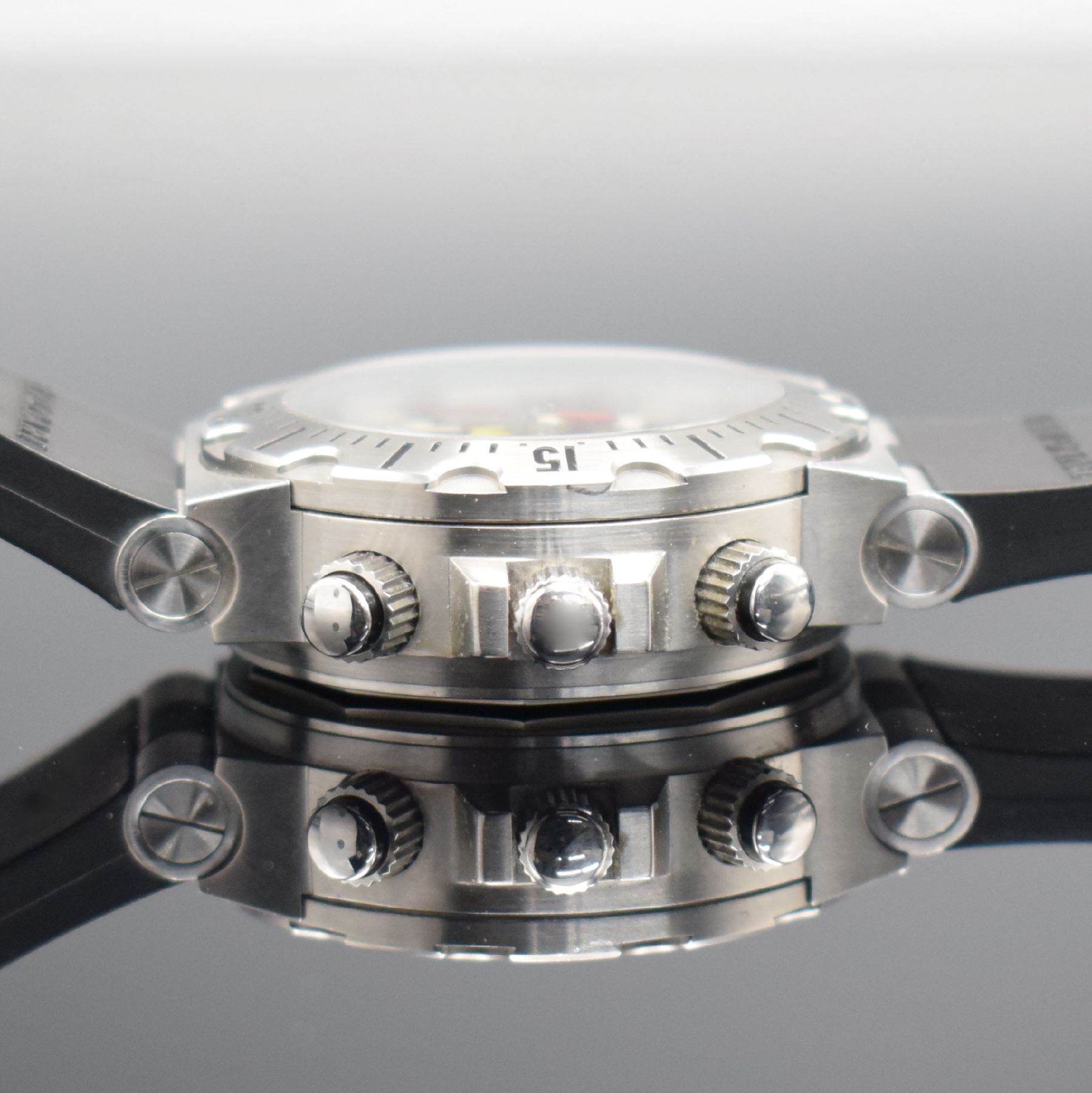 Detail e: BULGARI Diagono Professional Flyback- Chronograph in Chronometerqualität Referenz SC 40S, Automatik, Edelstahlgeh., Boden & Krone verschr., orig. ...