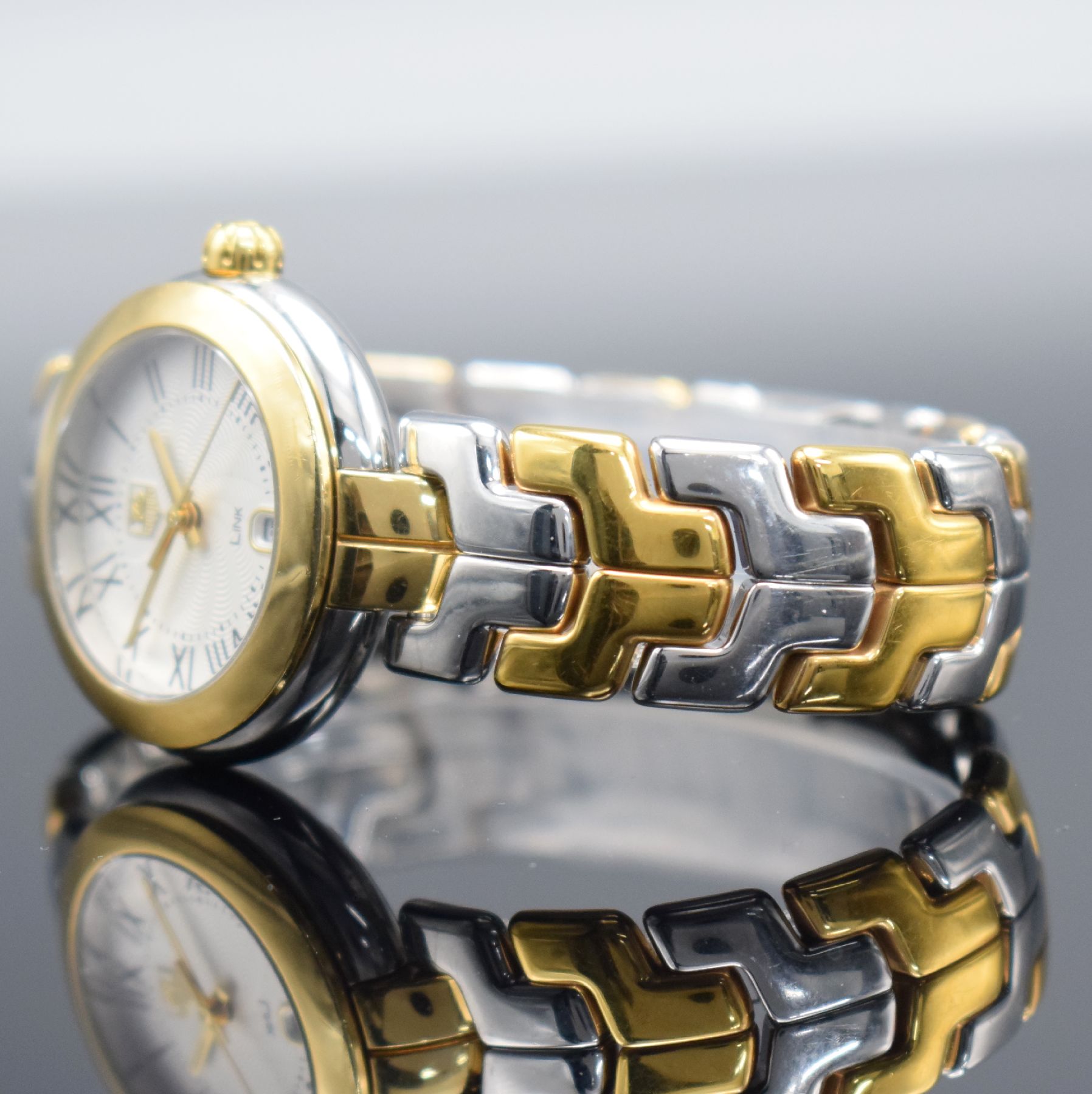 Detail d: TAG HEUER Link Damenarmbanduhr in Stahl/Gold, Schweiz verk. lt. beil. Garantie 12/2013, quarz, Ref. WAT1452, Boden verschr., orig. Gliederband m. ...