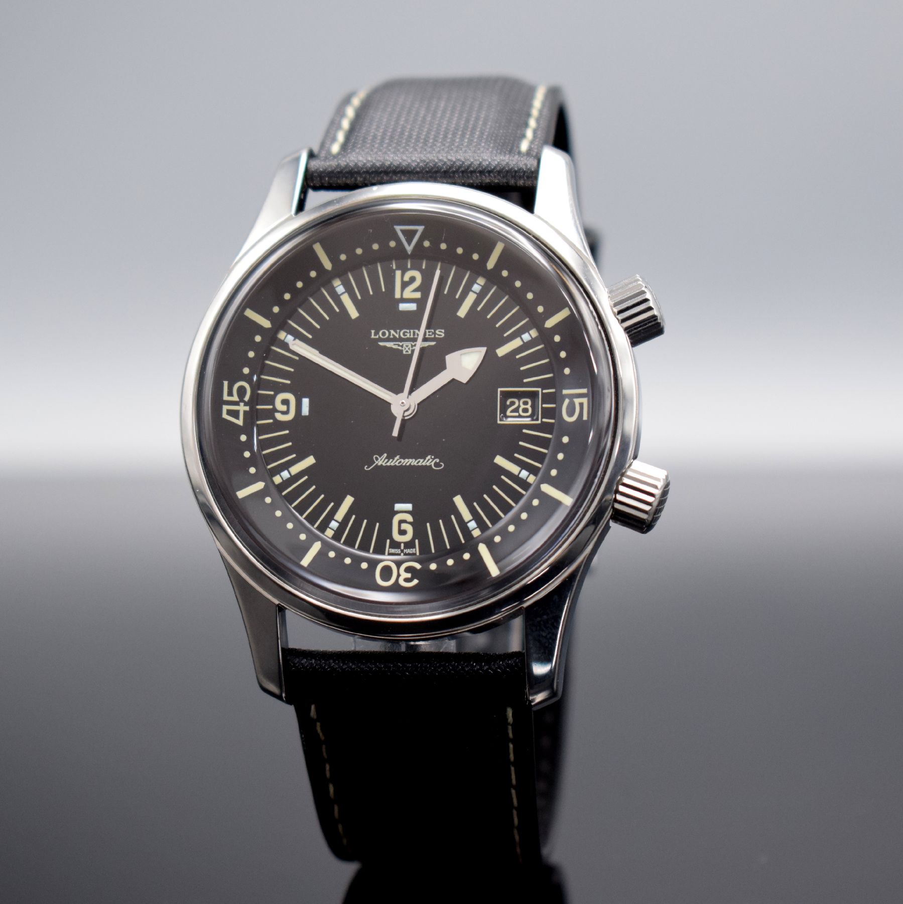 Detail b: LONGINES Legend Diver Watch Herrenarmbanduhr Referenz L3.674.4, Schweiz um 2009, Automatik, verschr. Edelstahlgeh., Boden m. Tauchersymbolik, orig. ...