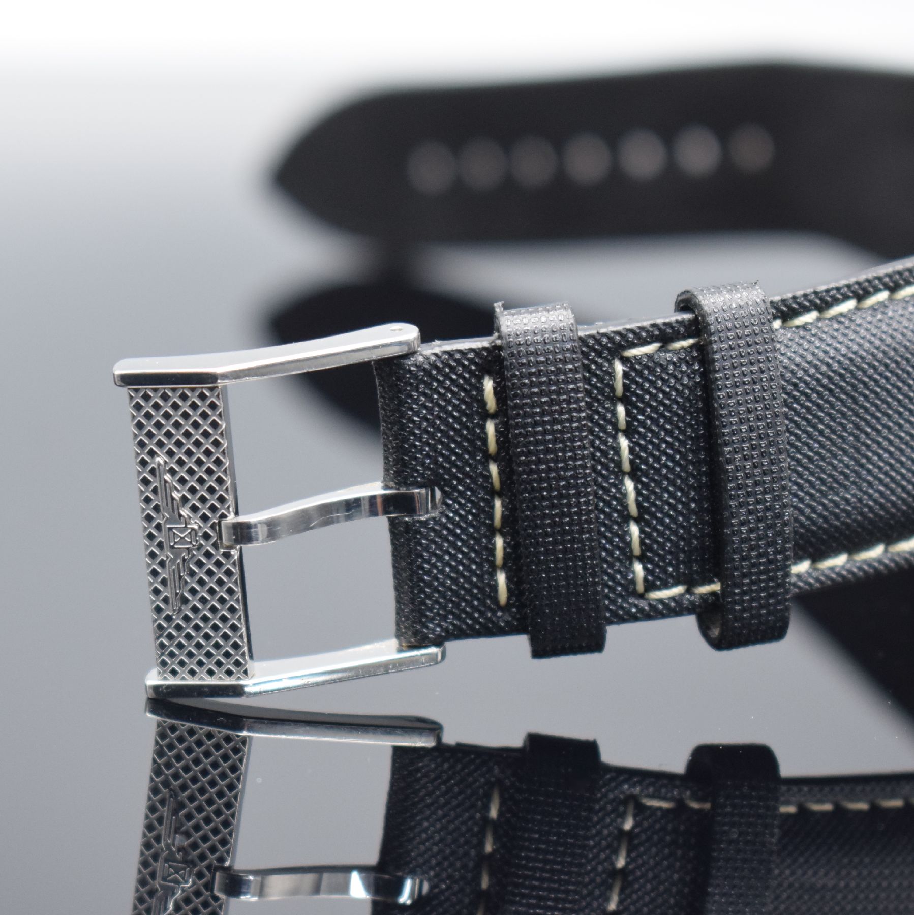Detail g: LONGINES Legend Diver Watch Herrenarmbanduhr Referenz L3.674.4, Schweiz um 2009, Automatik, verschr. Edelstahlgeh., Boden m. Tauchersymbolik, orig. ...