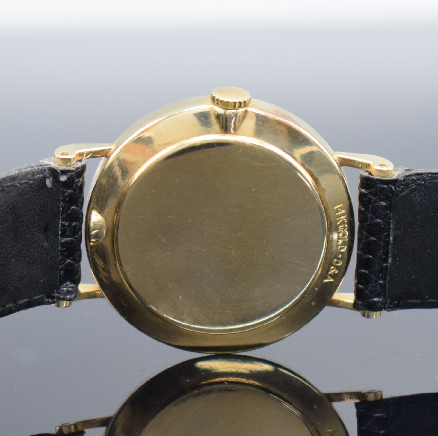 Detail f: LeCoultre Herrenarmbanduhr in GG 585/000 Referenz 727-722-103, Schweiz/USA um 1955, Handaufzug, 2-teil. Geh., Boden aufgedr., ausgef. ...