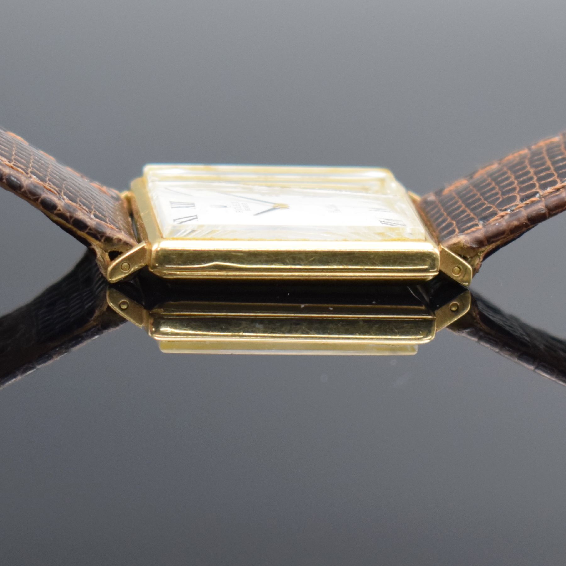 Detail e: ROLEX Cellini rechteckige Armbanduhr in GG 750/000 Referenz 3603, Handaufzug, Schweiz um 1961, 2-tlg. Geh., Boden aufgedr., Mineralglas zu ers., ...