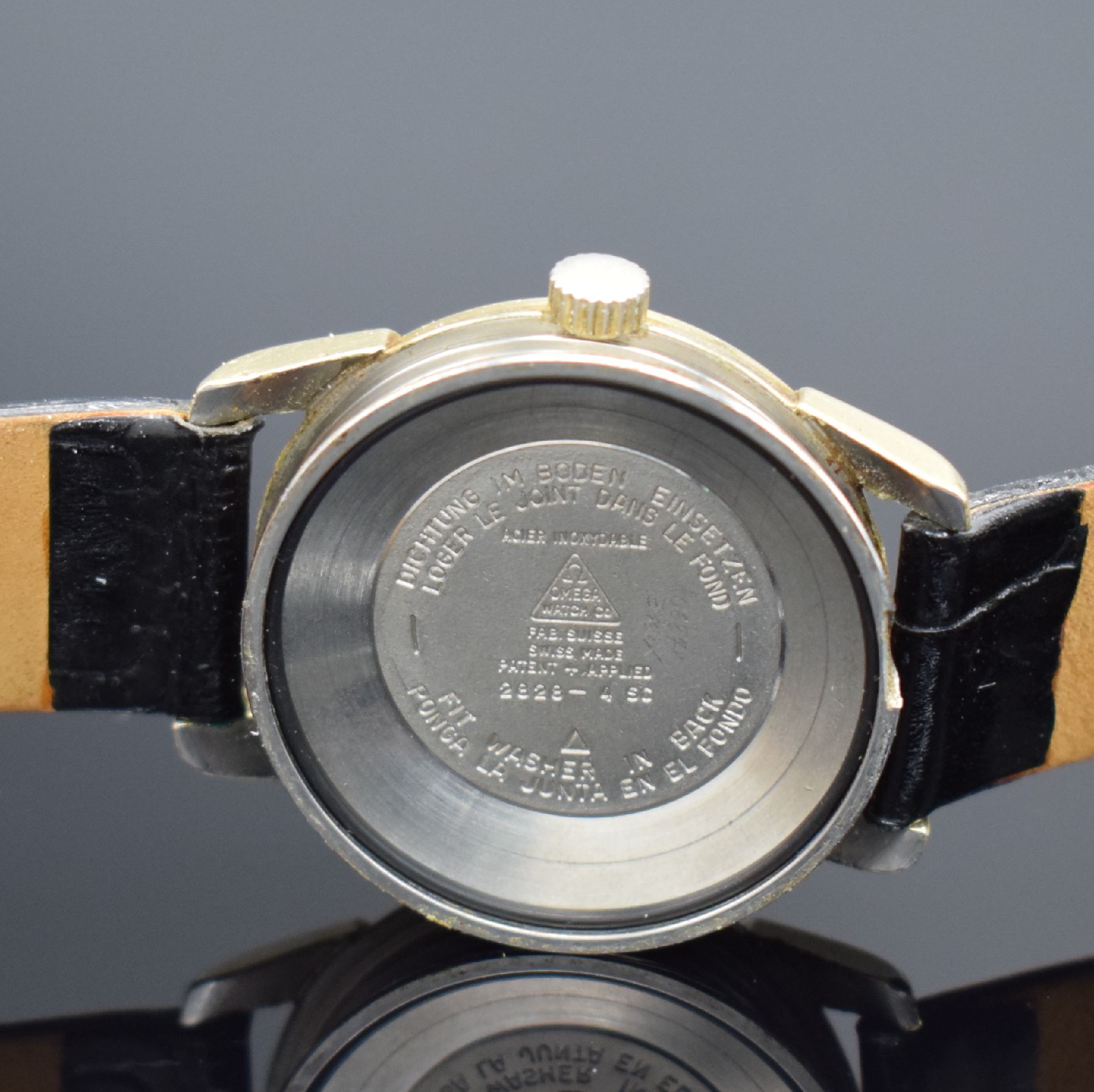 Detail g: OMEGA seltene Armbanduhr Serie Seamaster Referenz 2828-4 SC, Automatik, Schweiz um 1955, Edelstahlgeh. m. Goldhaube, Boden aufgedr., Zifferbl. m. ...