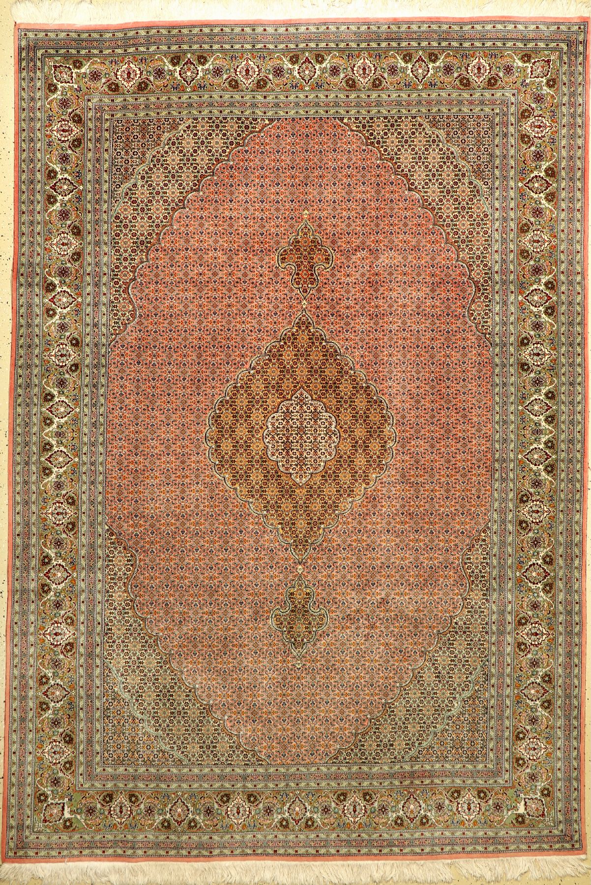 Täbriz fein(50 Raj), Persien, ca. 50 Jahre,Korkwolle mit Seide, ca. 297 x 205 cm, EHZ: 2-3