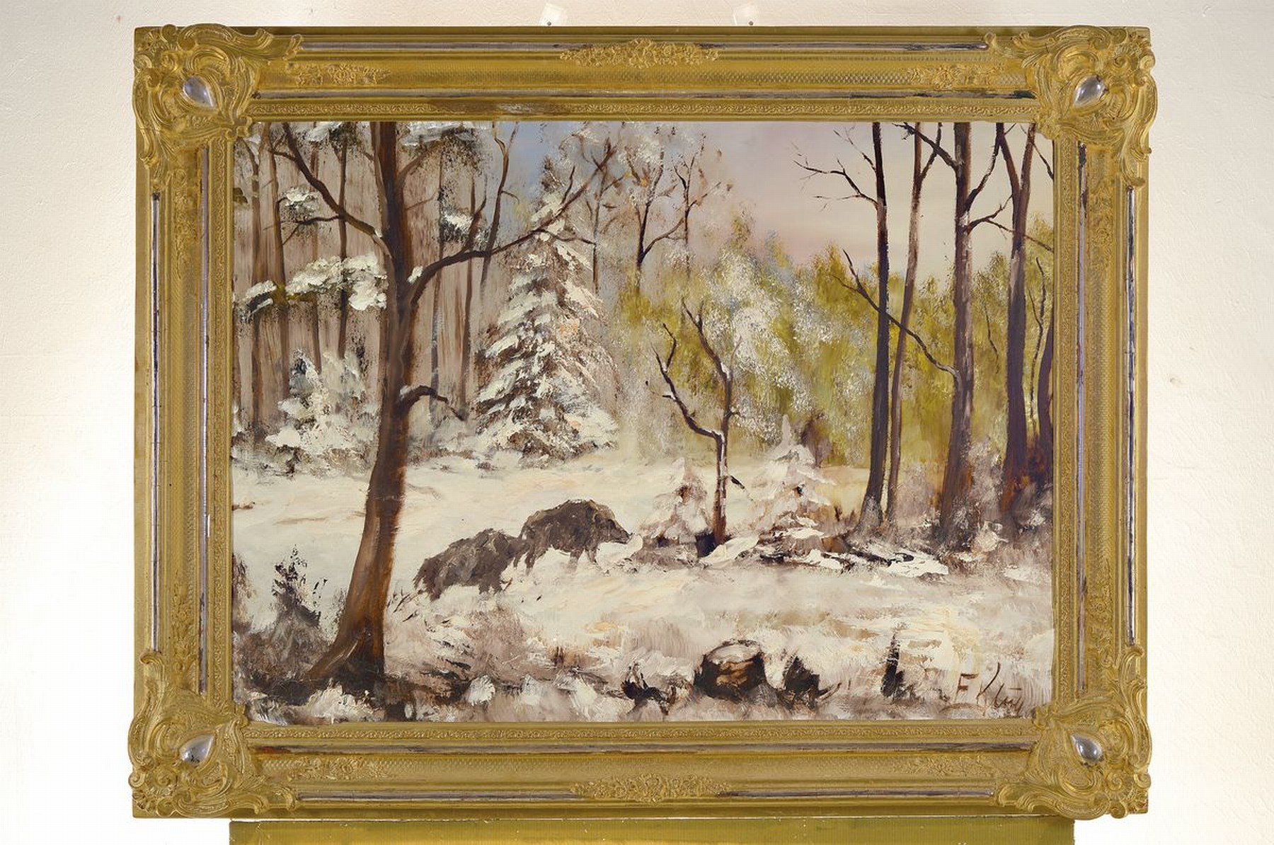 Detail k: Erich Klug, Maler aus Deidesheim, Jagdgemälde, Wildschweine in verschneiter Waldlandschaft, Öl/Lwd, signiert, ca. 60 x 80 cm, vergoldeter ...